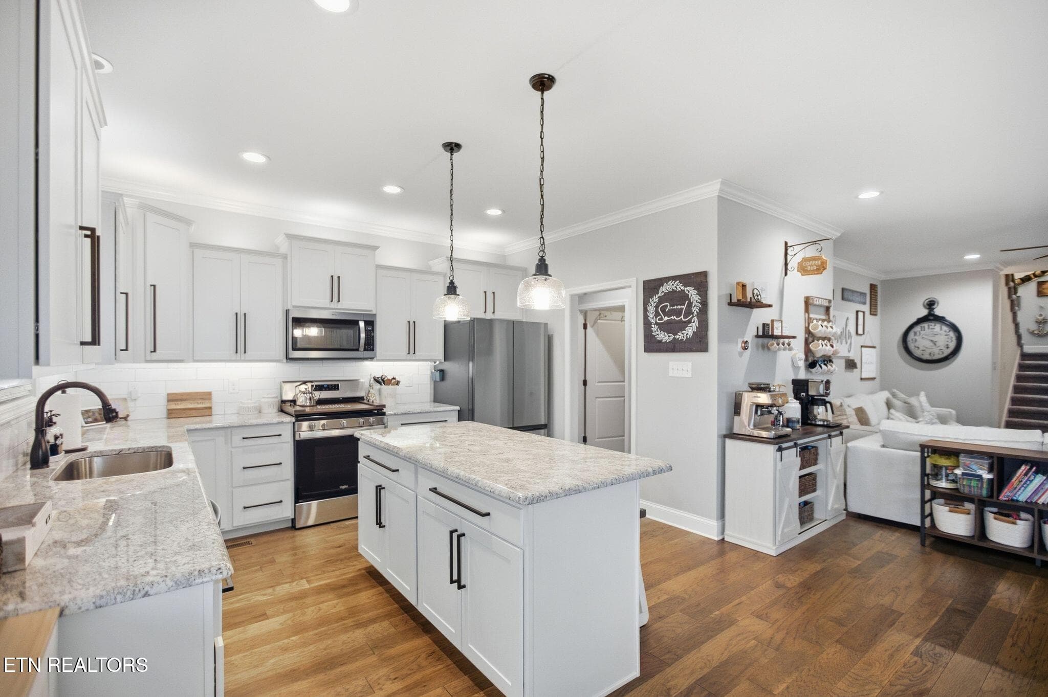 049_4M6A5013 - 2211 Lulu Lizzy Lane, Knoxville, TN 37932, Knoxville