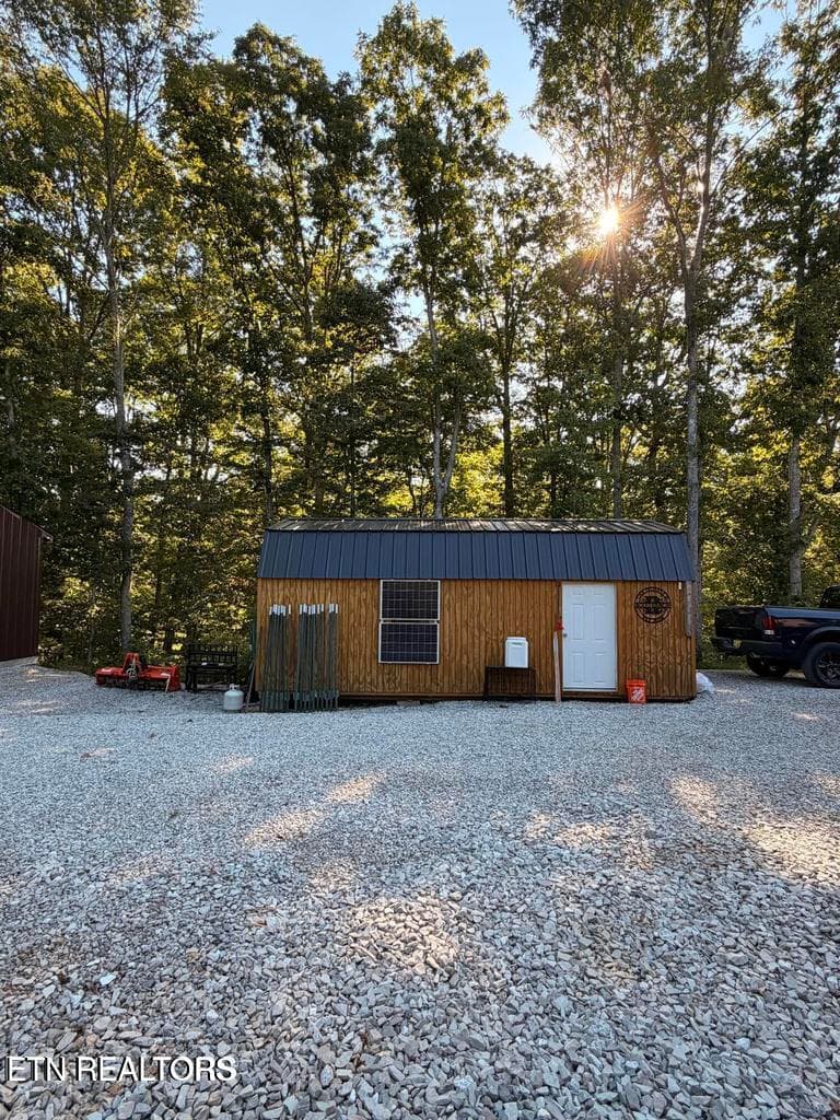 17 - 386 Higby Pvt Rd, Robbins, TN 37852