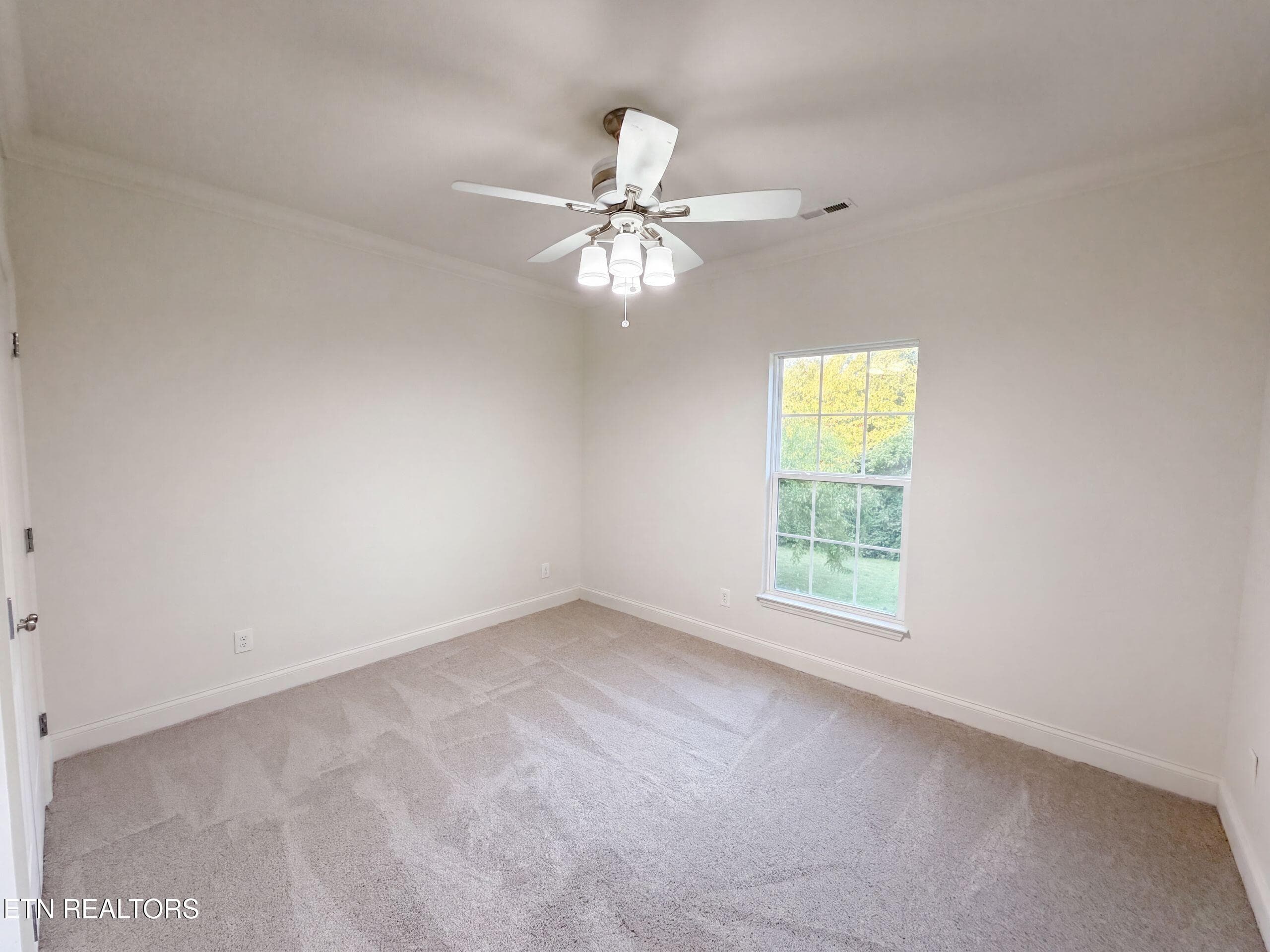 listing_19 - 2433 Misty Ridge Drive, Lenoir City, TN 37772, Lenoir City