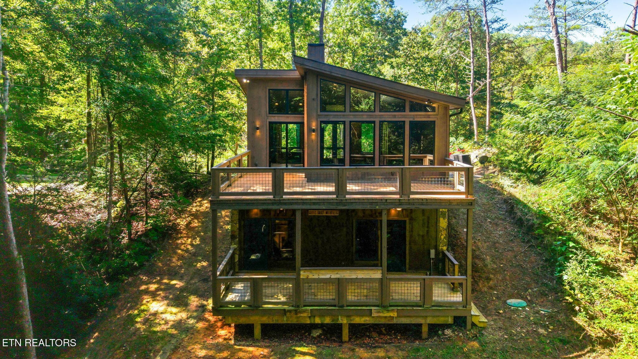 29-web-or-mls-2807-Teaberry-Hill-Way-Sev - 2807 Teaberry Hill Way, Sevierville, TN 37862, Sevierville