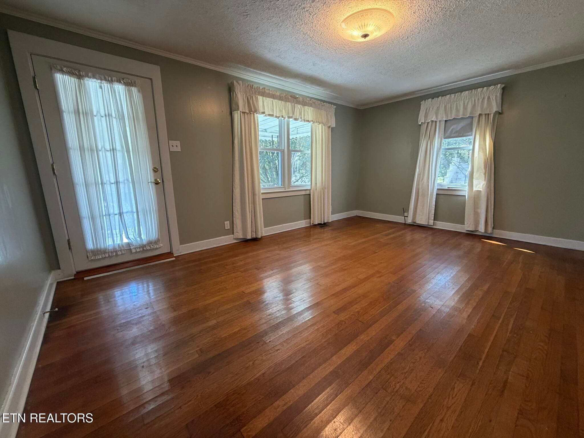 IMG_5243 - 1707 Lenland Ave, Knoxville, TN 37920, Knoxville