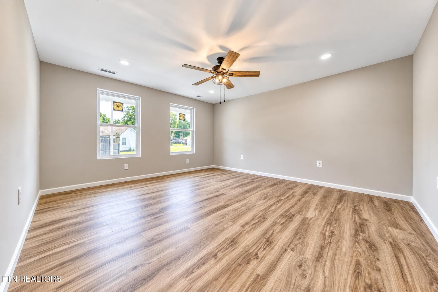 Bedroom - 102 Love Drive, Harriman, TN 37748, Harriman
