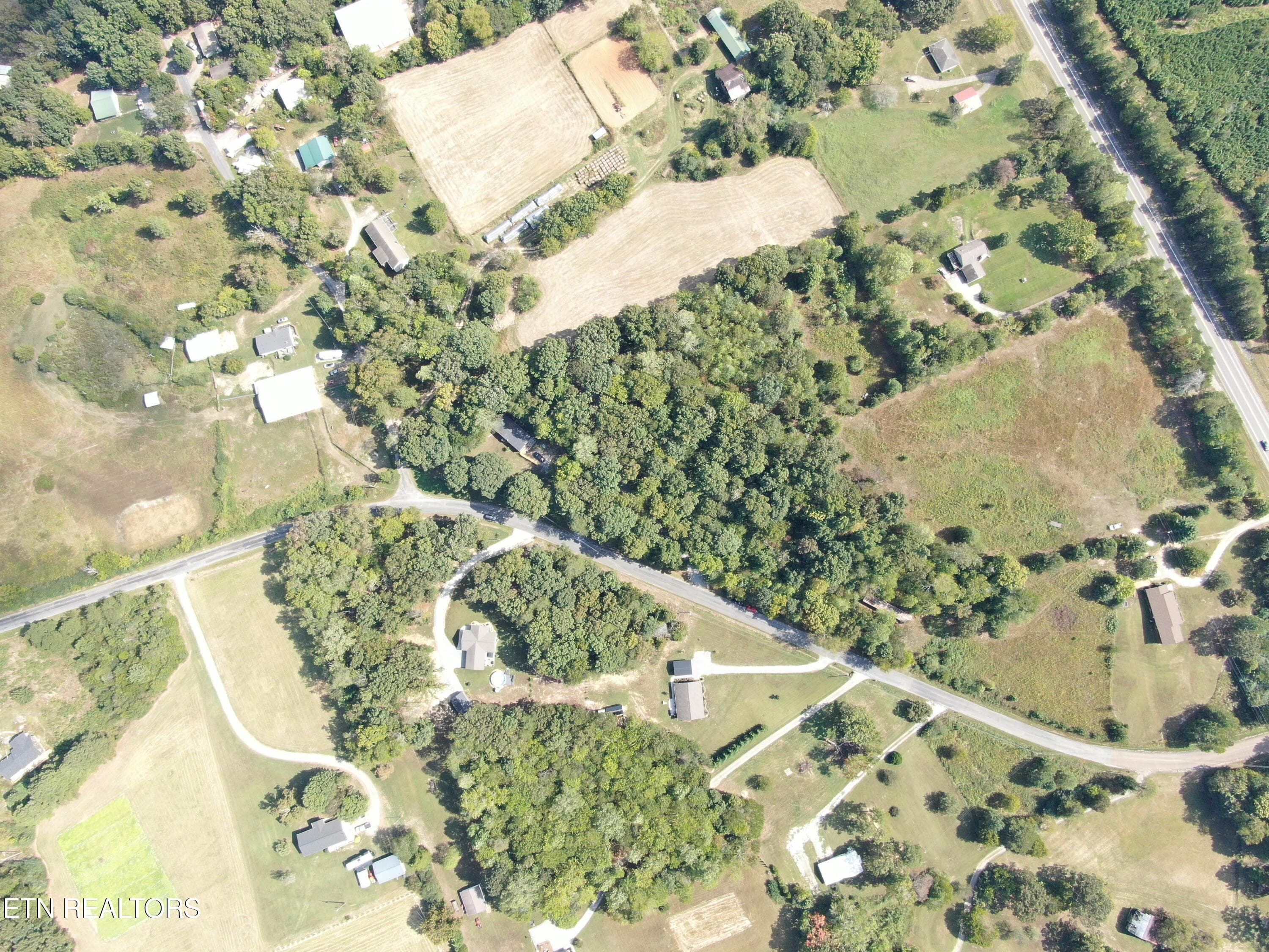 IMG_1625 - 134 County Road 212, Athens, TN 37303, Athens