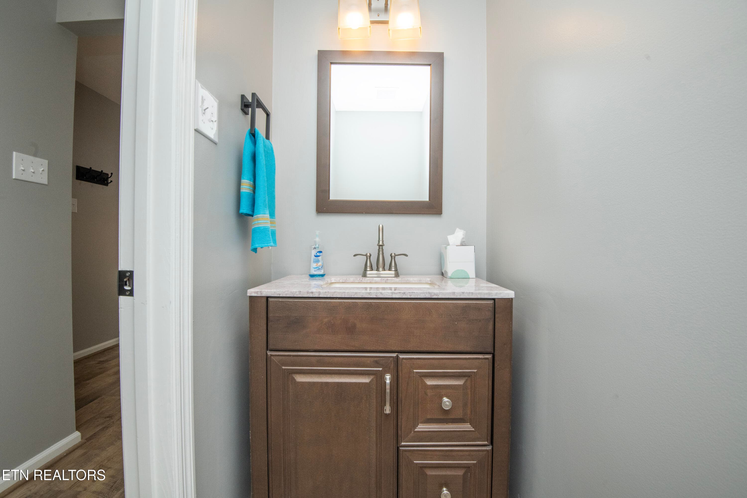 half bath - 11407 Hunters Run Lane, Knoxville, TN 37932, Knoxville