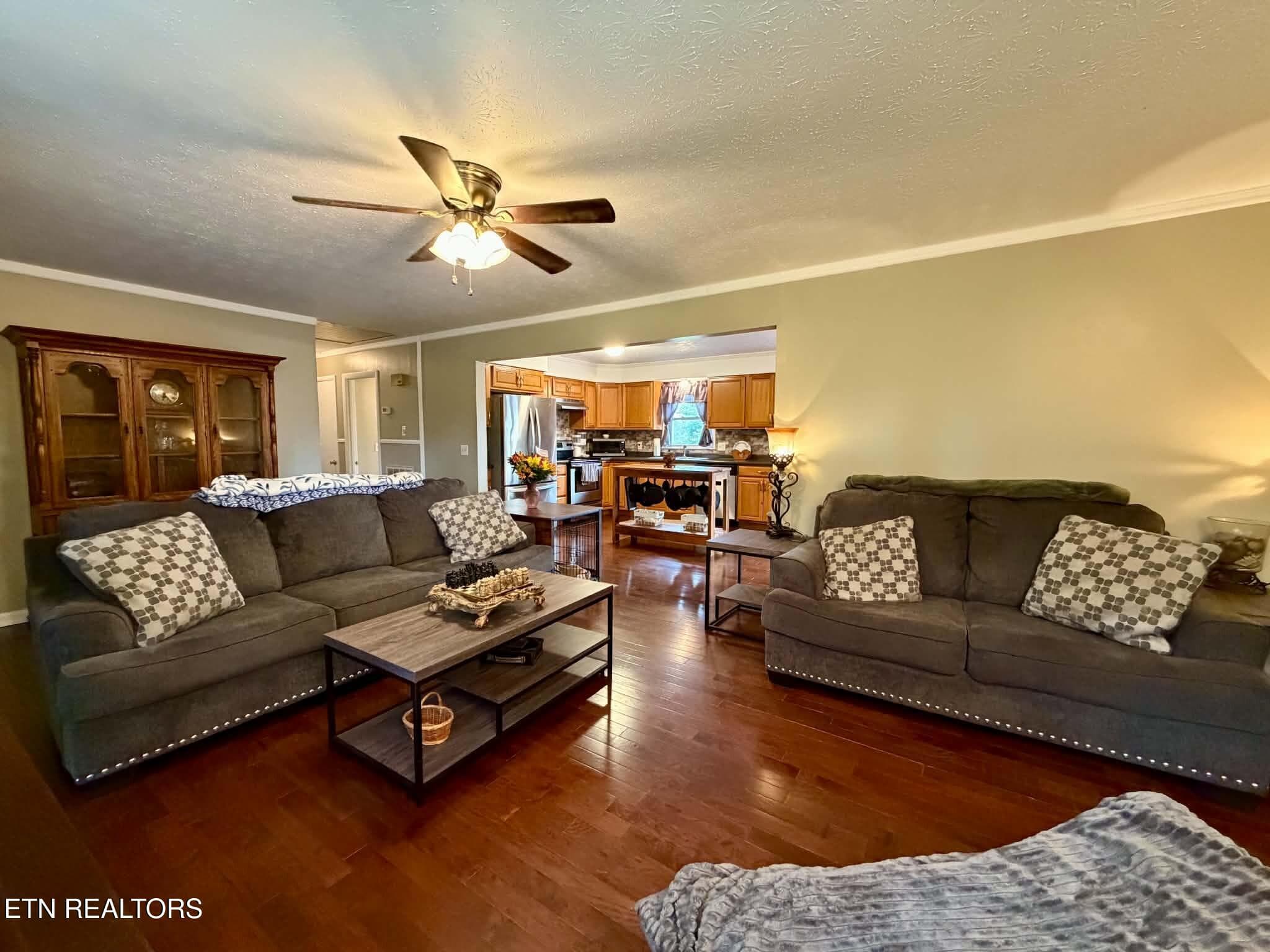 23b32c28-4035-407d-925f-ee825bac4224 - 2799 Doran Rd, Sparta, TN 38583, Sparta
