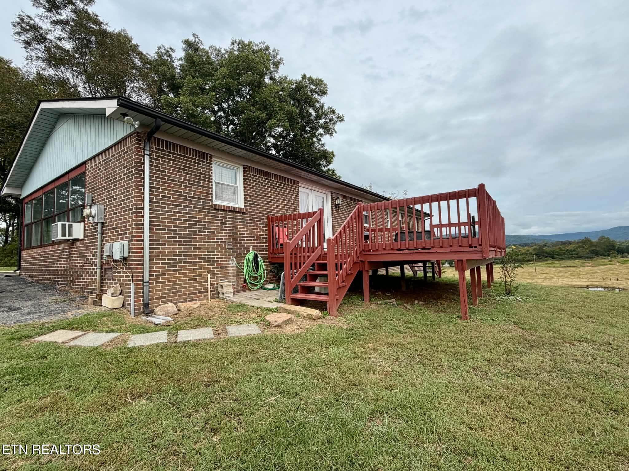 71657195-0b14-42c0-b739-639bc71f5307 - 2799 Doran Rd, Sparta, TN 38583, Sparta