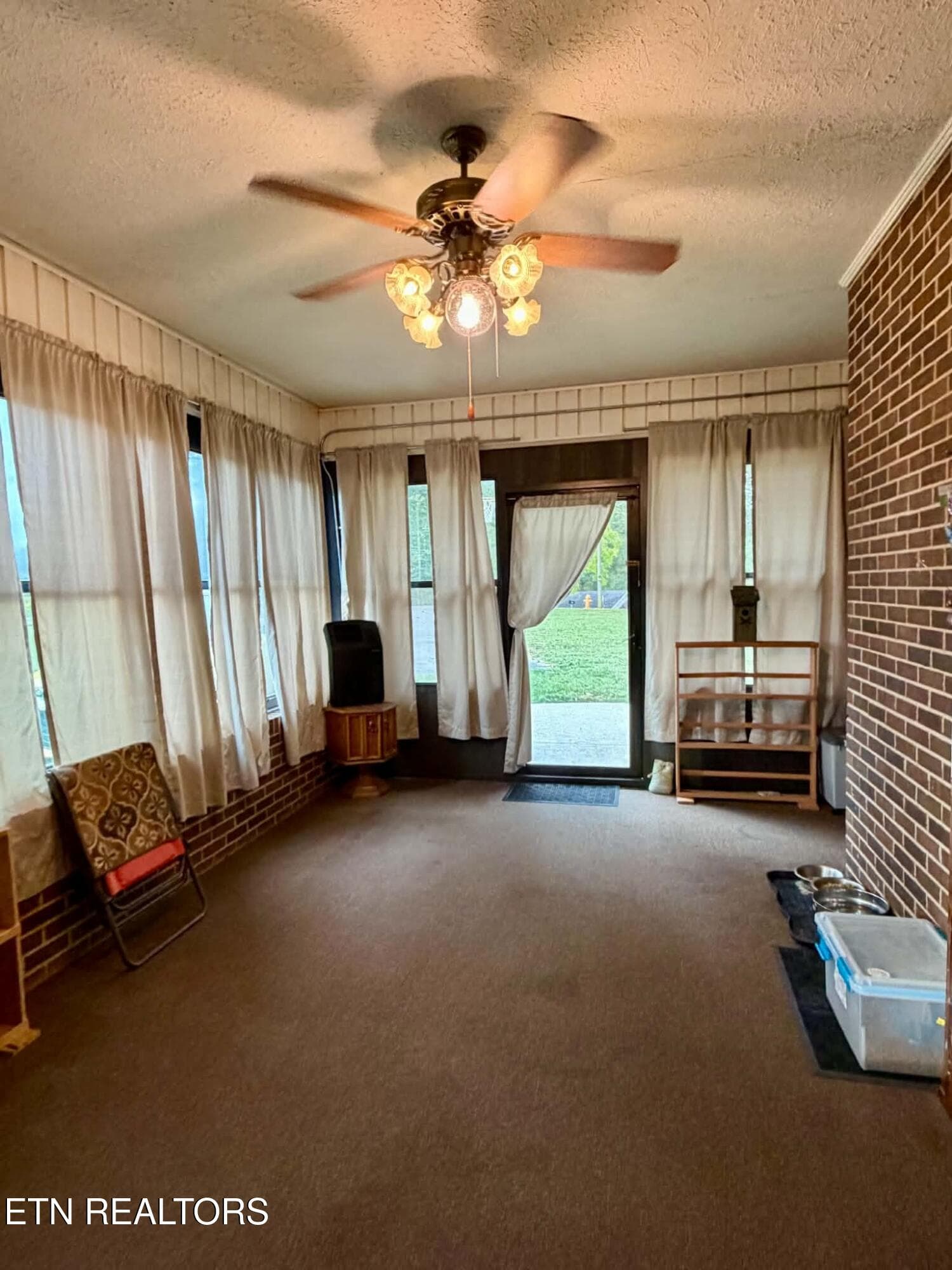 d97da33c-85bc-4980-88e6-5f8bd461201f - 2799 Doran Rd, Sparta, TN 38583, Sparta