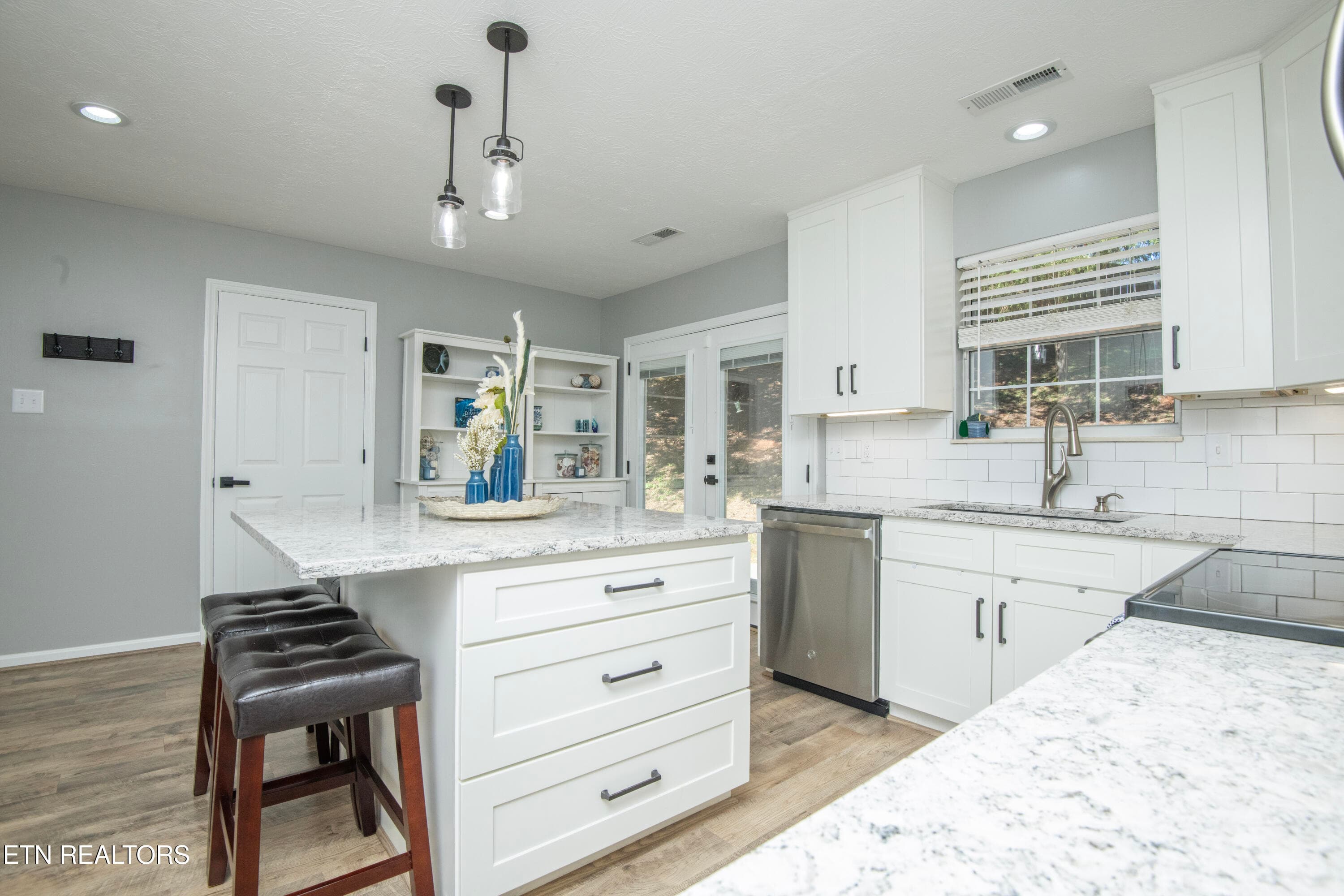 kitchen - 11407 Hunters Run Lane, Knoxville, TN 37932, Knoxville