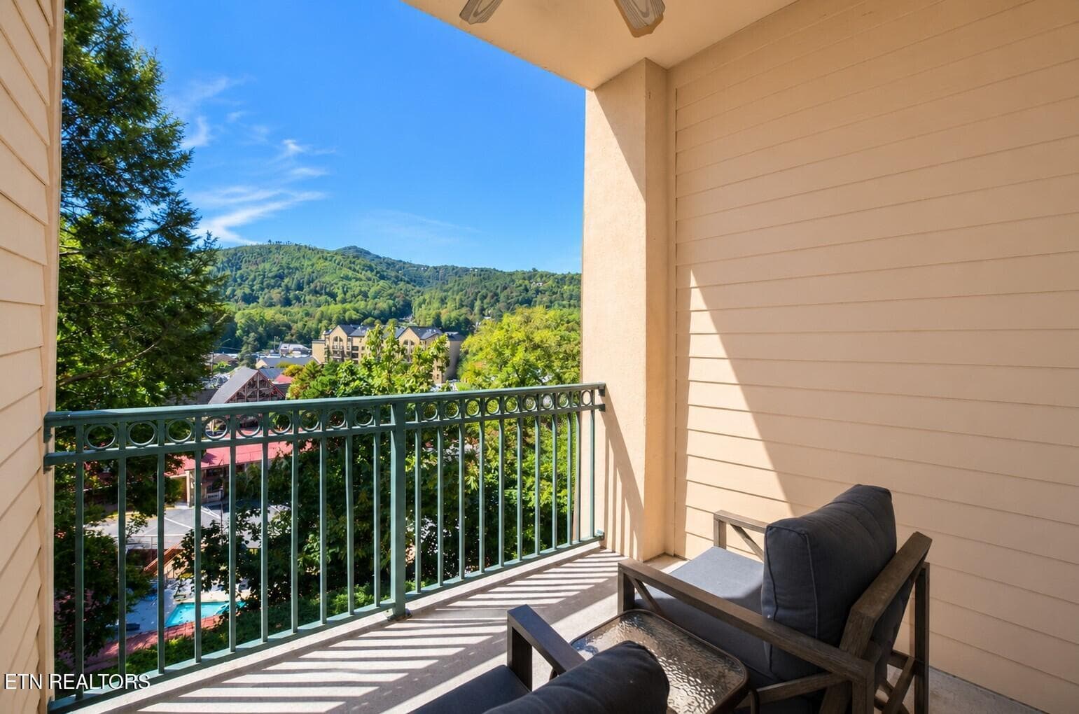 balcony - 120 Bon Air Drive 3072, Gatlinburg, TN 37738, Gatlinburg