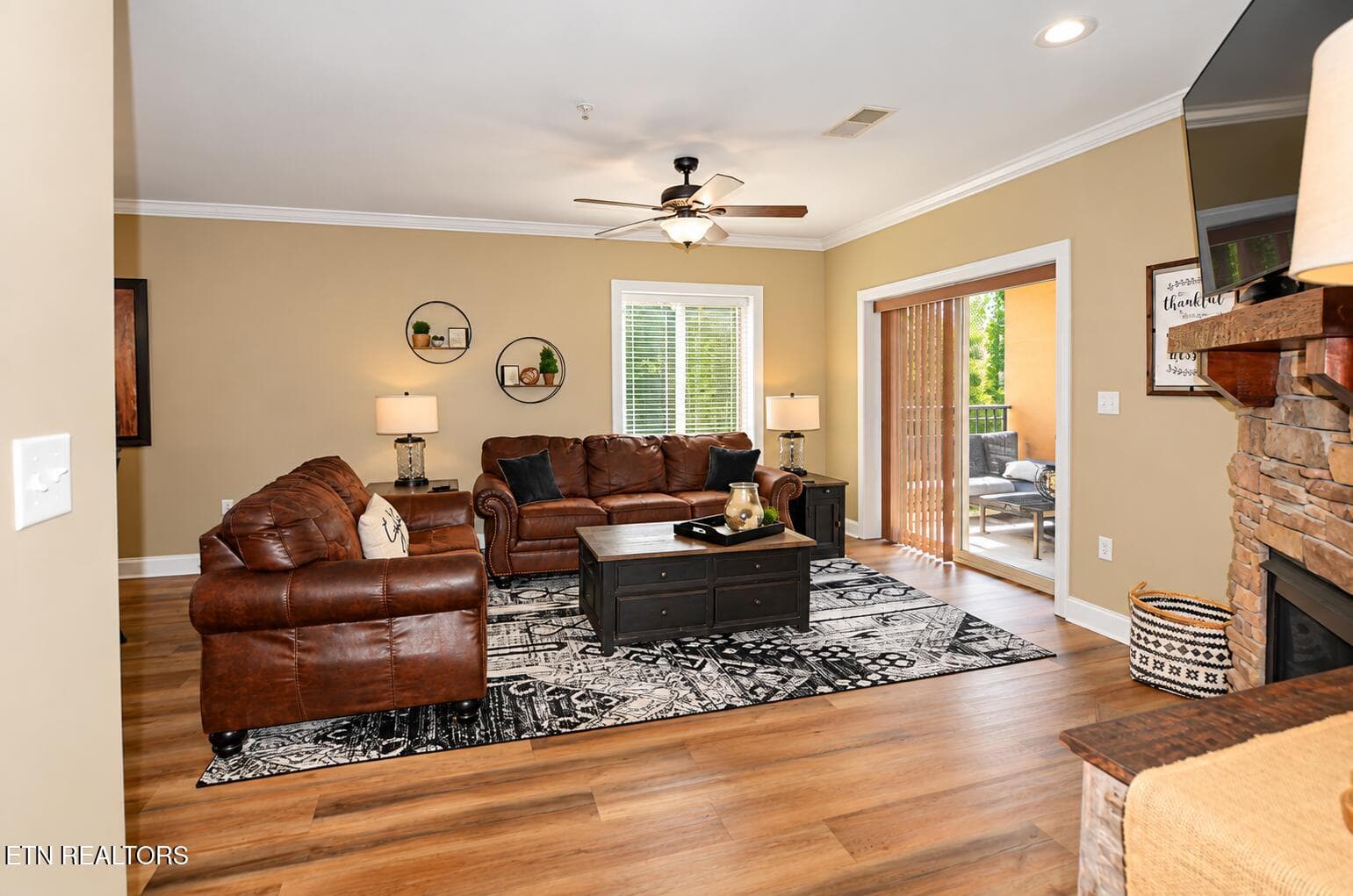 living room - 120 Bon Air Drive 3072, Gatlinburg, TN 37738, Gatlinburg