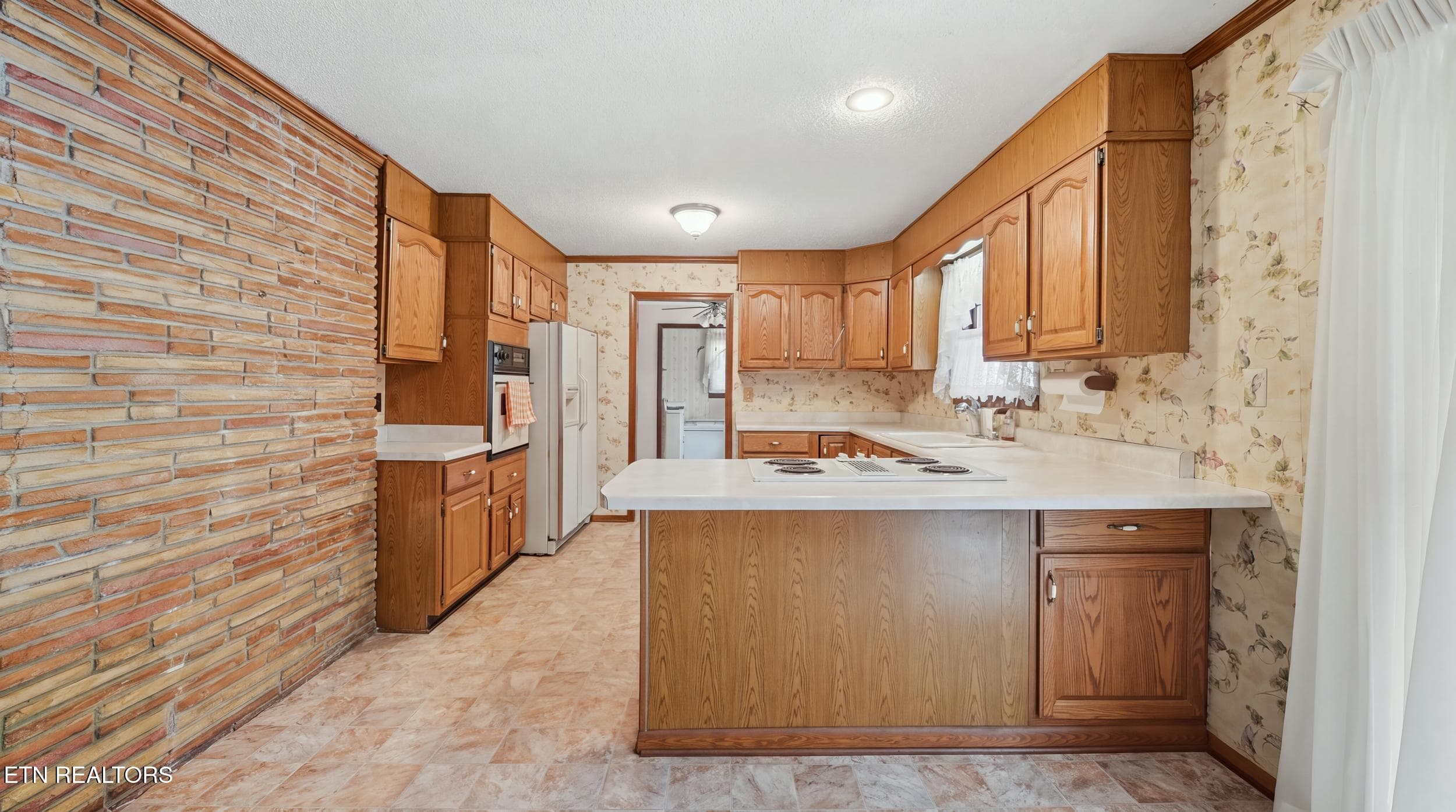 Kitchen - 1130 Mcdonald Drive, Chattanooga, TN 37421, Chattanooga