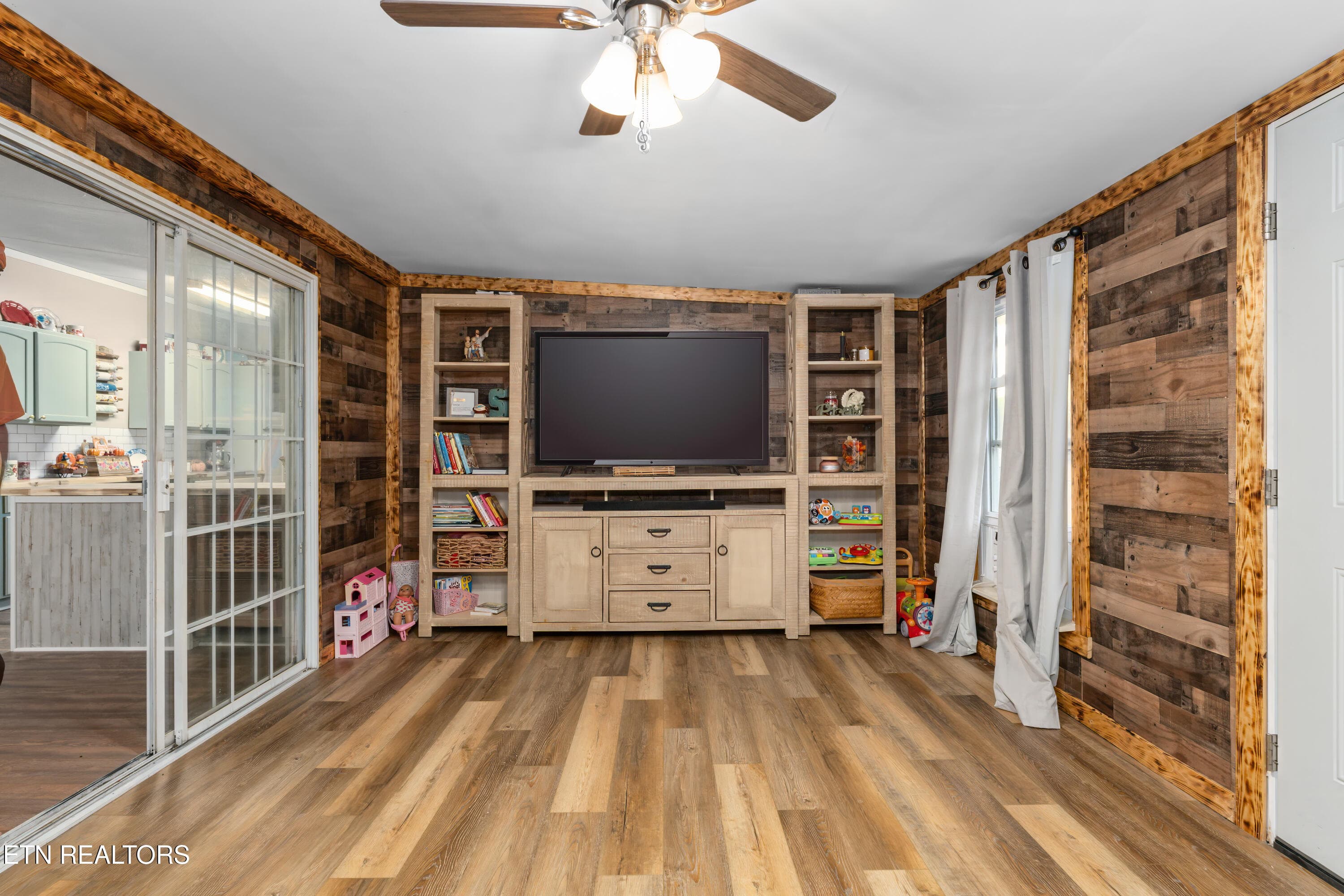 _DSC1889-Edit-Edit - 5261 Morganton Blvd, Greenback, TN 37742, Greenback