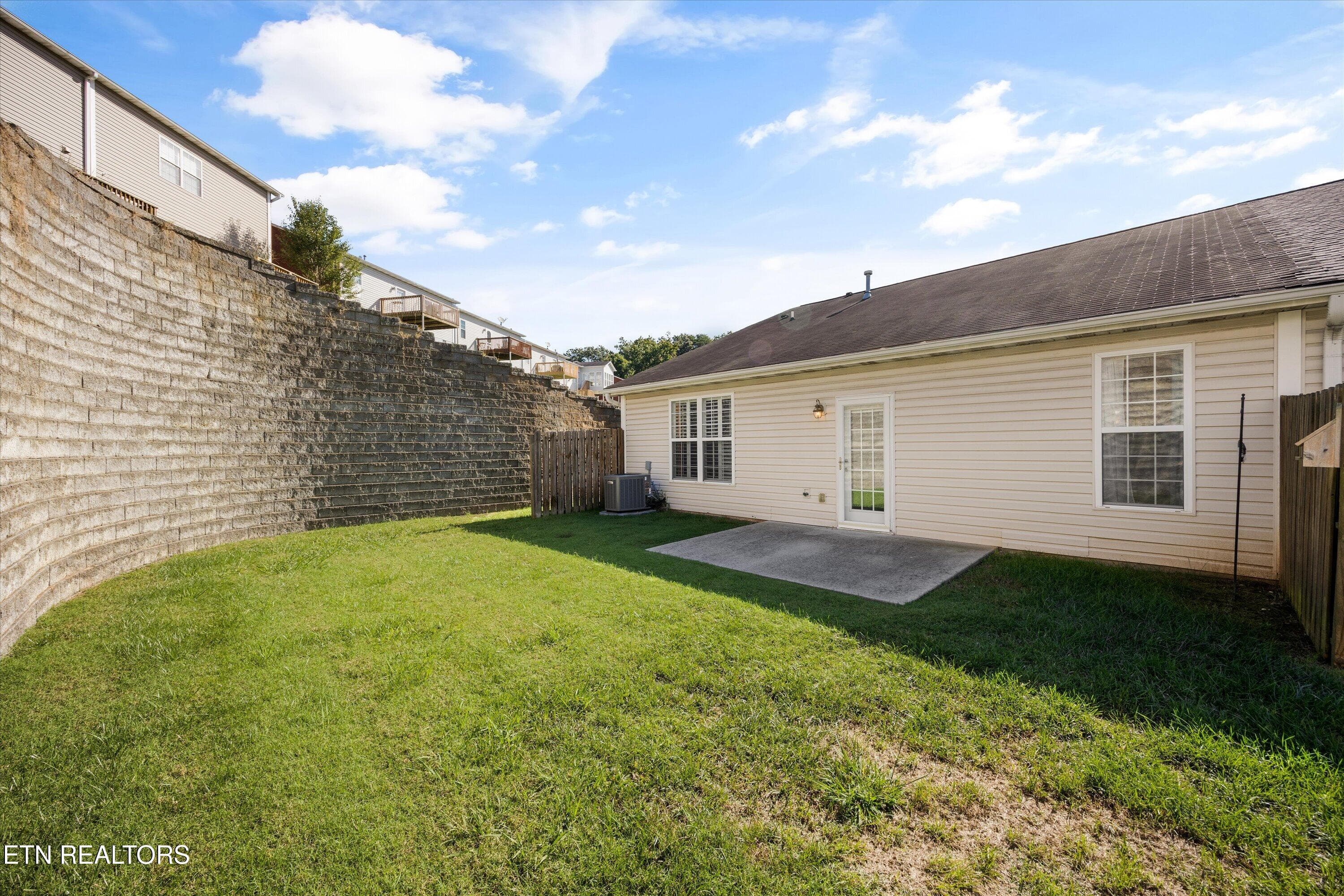 24-1143 Webster Grove Ln NW 17 - 1143 Webster Groves Lane, Knoxville, TN 37909, Knoxville