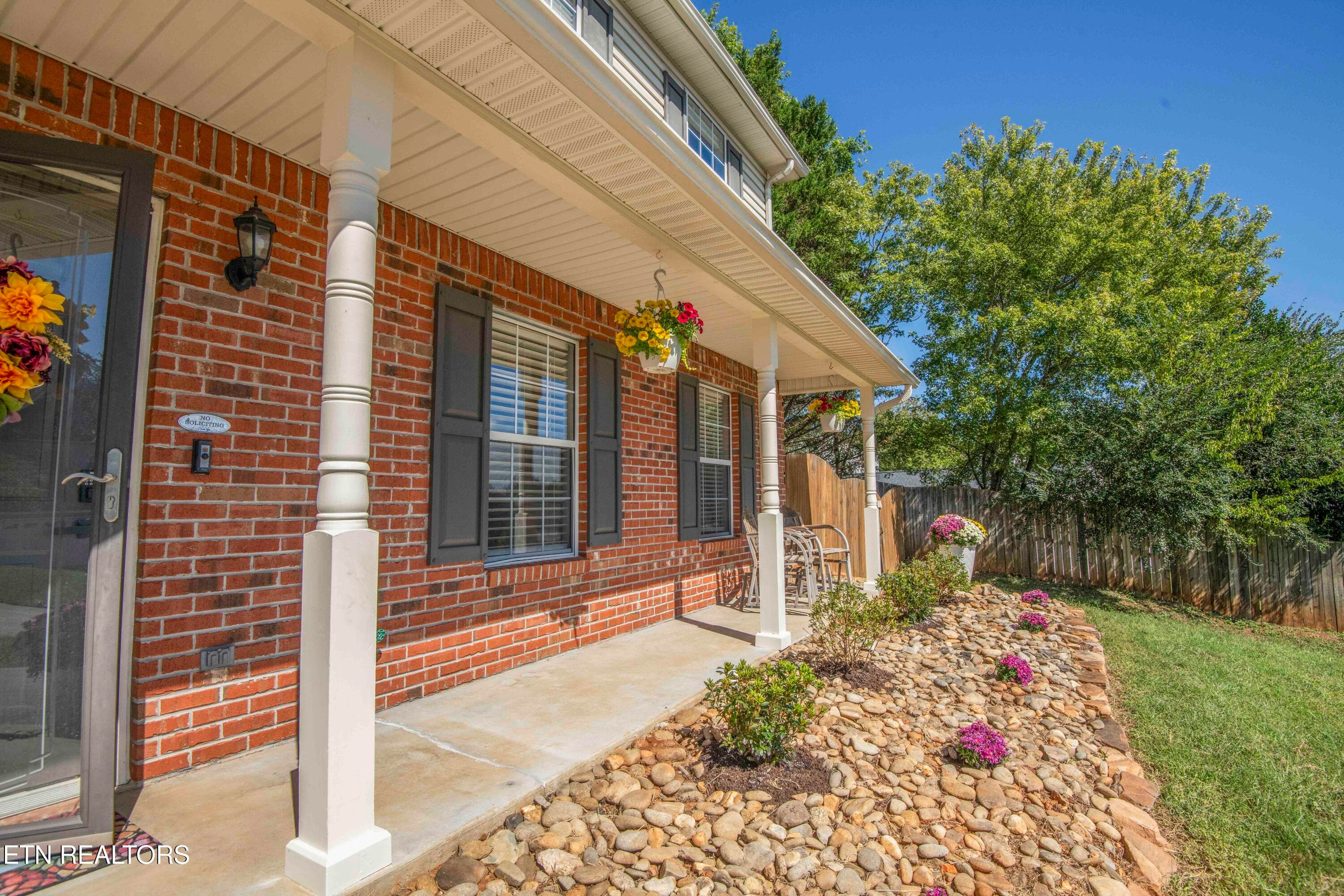 porch 2_1 - 11407 Hunters Run Lane, Knoxville, TN 37932, Knoxville