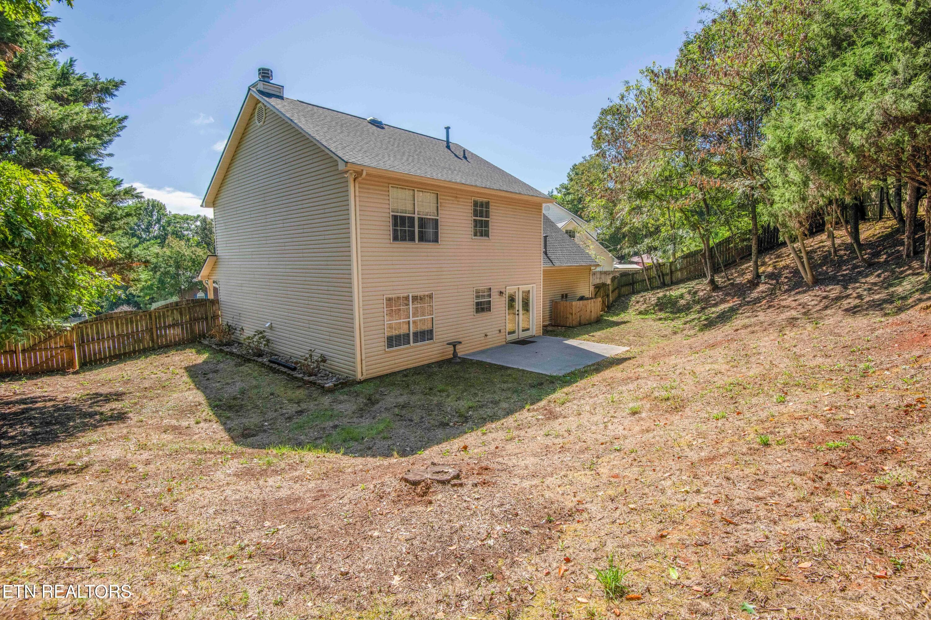 yard 3_1 - 11407 Hunters Run Lane, Knoxville, TN 37932, Knoxville