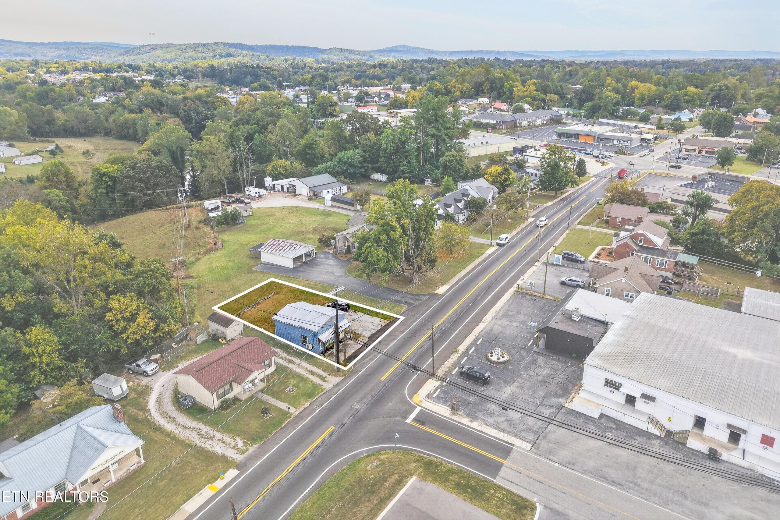 DJI_20261003003024_0025_D1 - 24 N Spring St, Sparta, TN 38583, Sparta