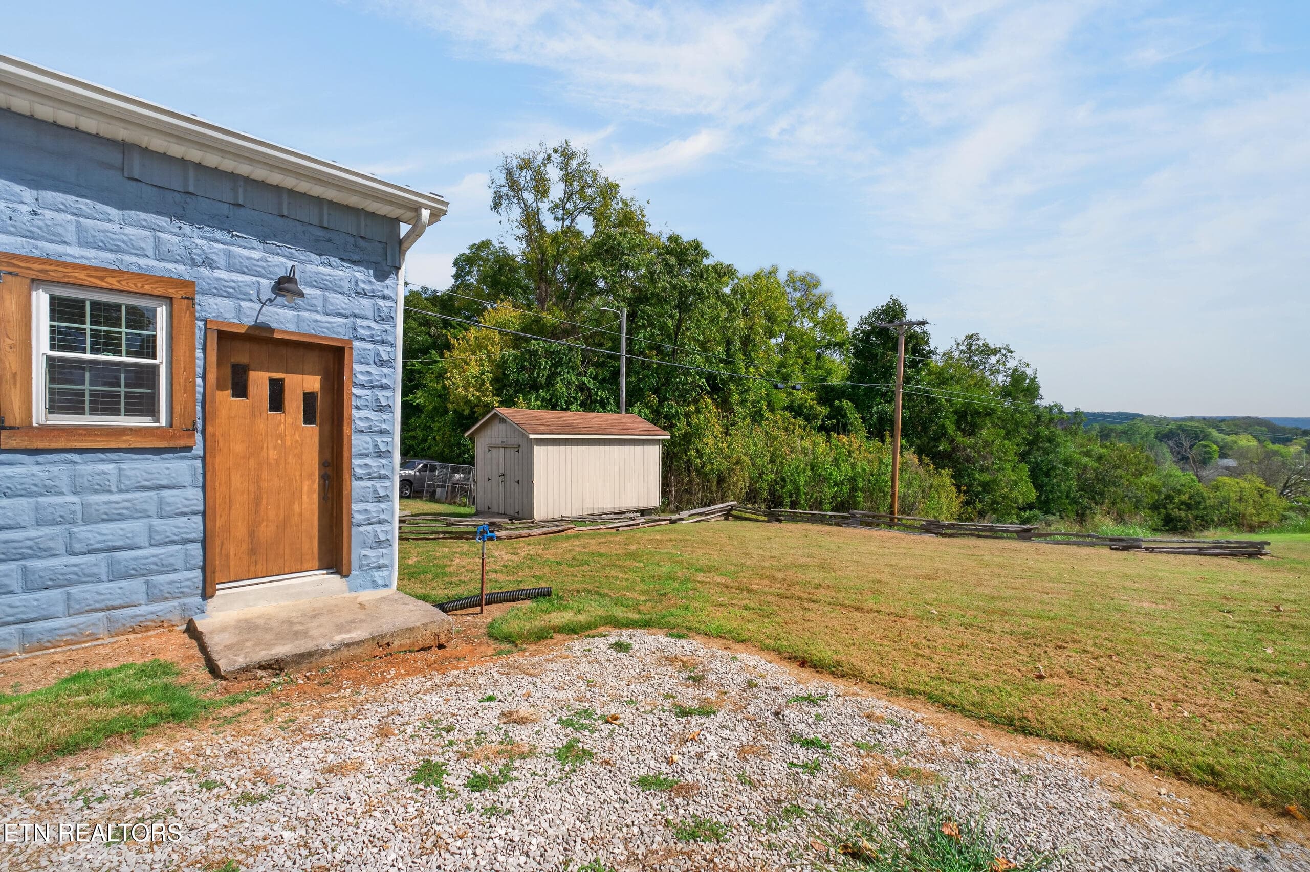 DSC02729 - 24 N Spring St, Sparta, TN 38583, Sparta