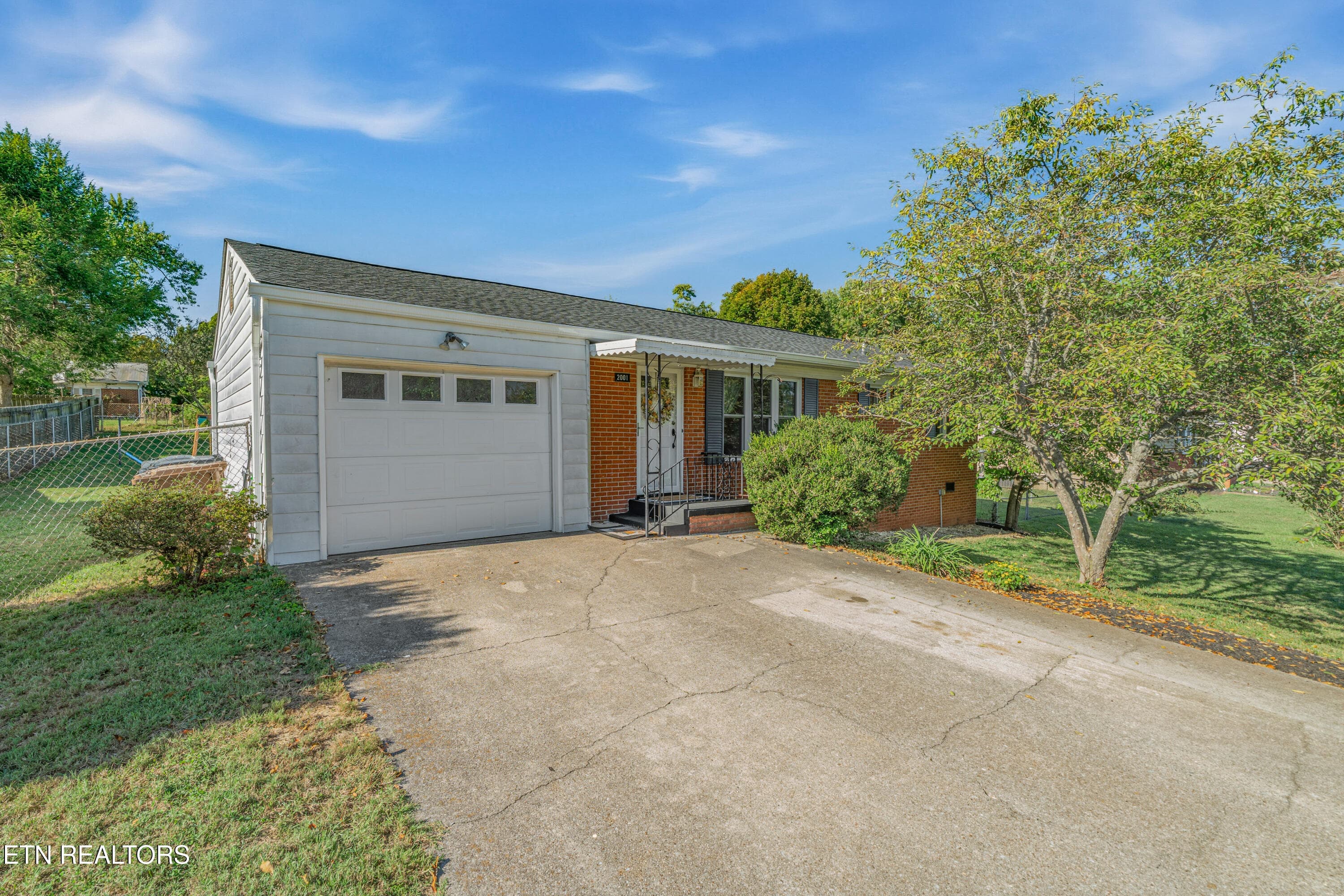 2001 Radiance Drive, Knoxville, TN 37912