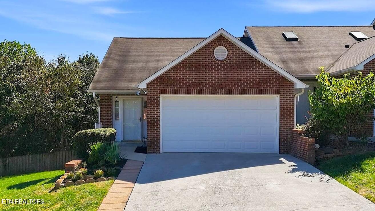 1 - 2462 Glen Meadow Rd, Knoxville, TN 37909, Knoxville