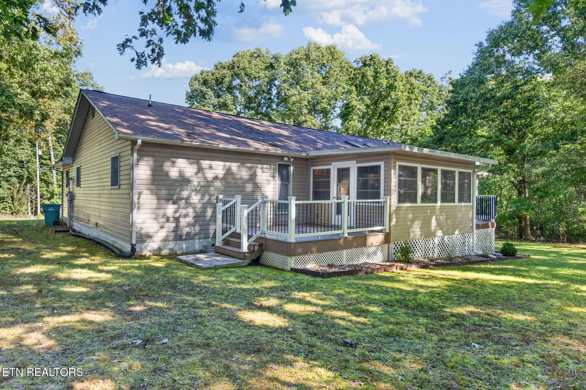 9-web-or-mls-226 Tulip Dr_042_TNPC - 226 Tulip Drive, Crossville, TN 38555, Crossville