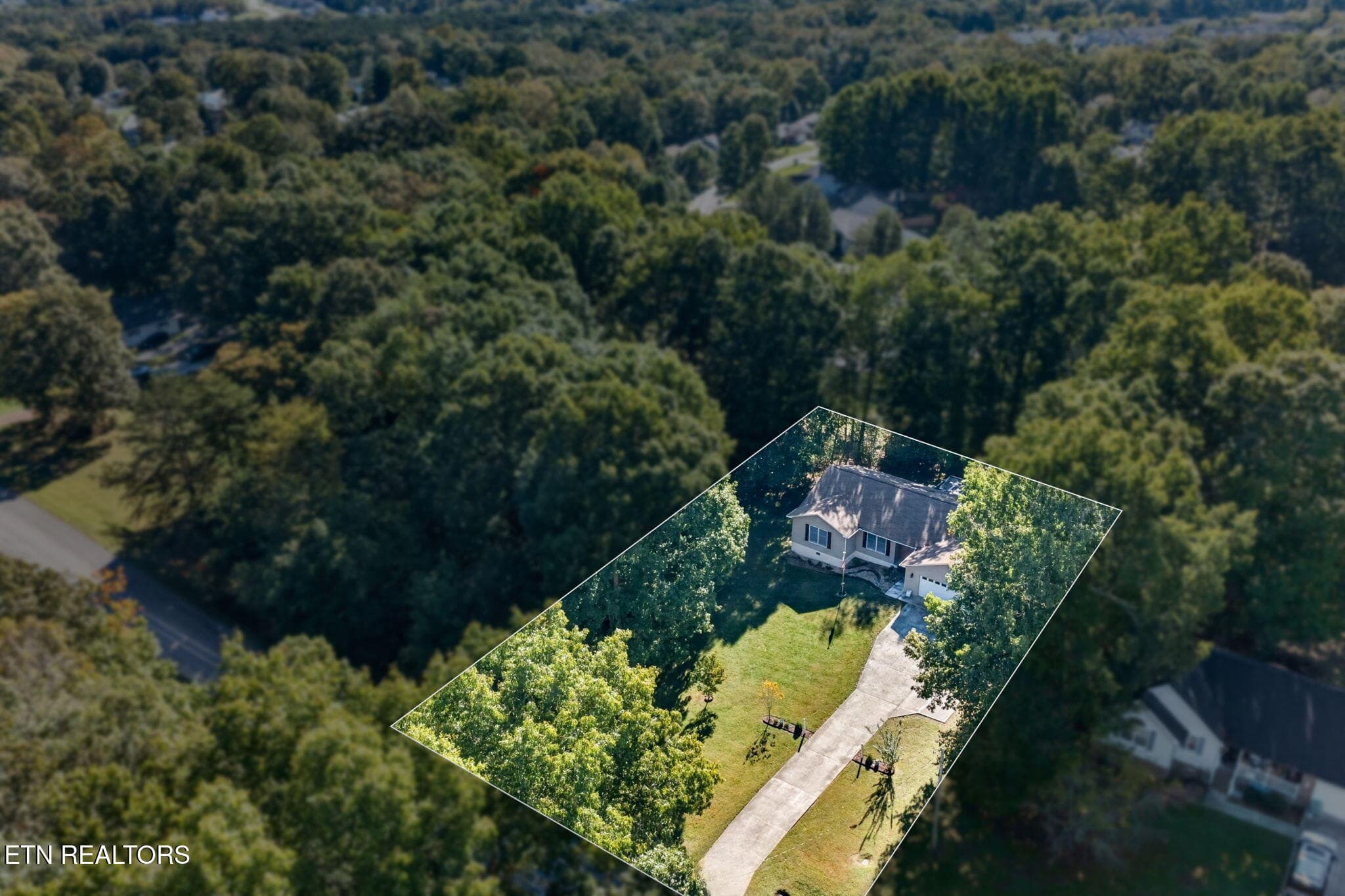 40-web-or-mls-226 Tulip Dr_194_TNPC-Edit - 226 Tulip Drive, Crossville, TN 38555, Crossville