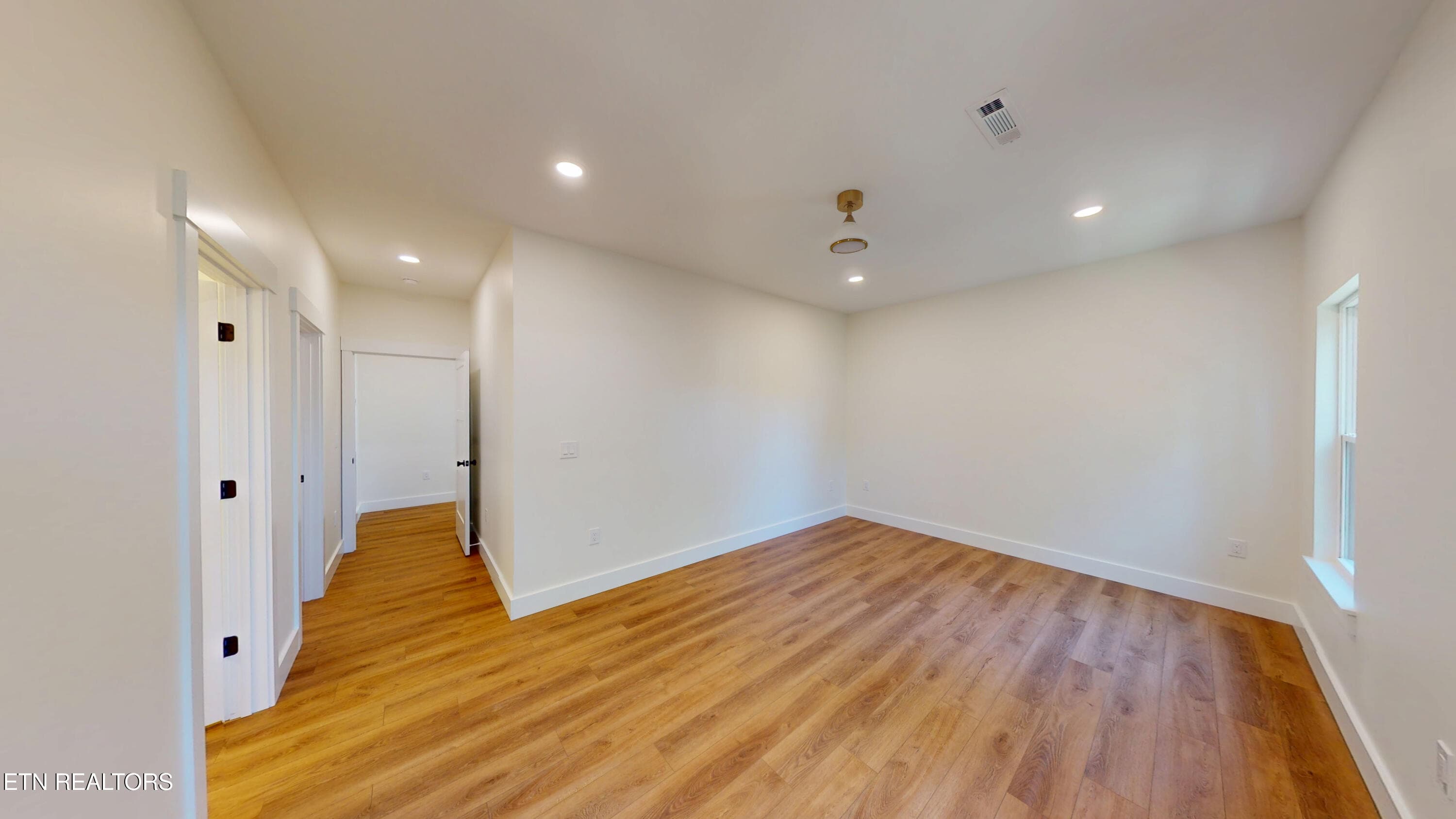 11-Master Bedroom 1.5 - 166 College St, Dayton, TN 37321, Dayton