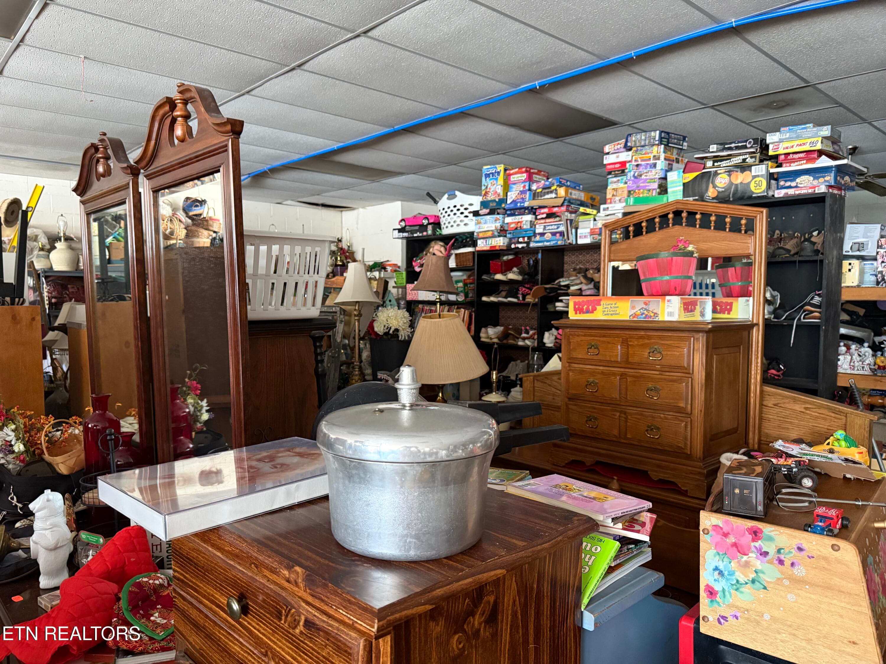 ROBBINS 11 - 5900 Scott Hwy, Robbins, TN 37852, Robbins