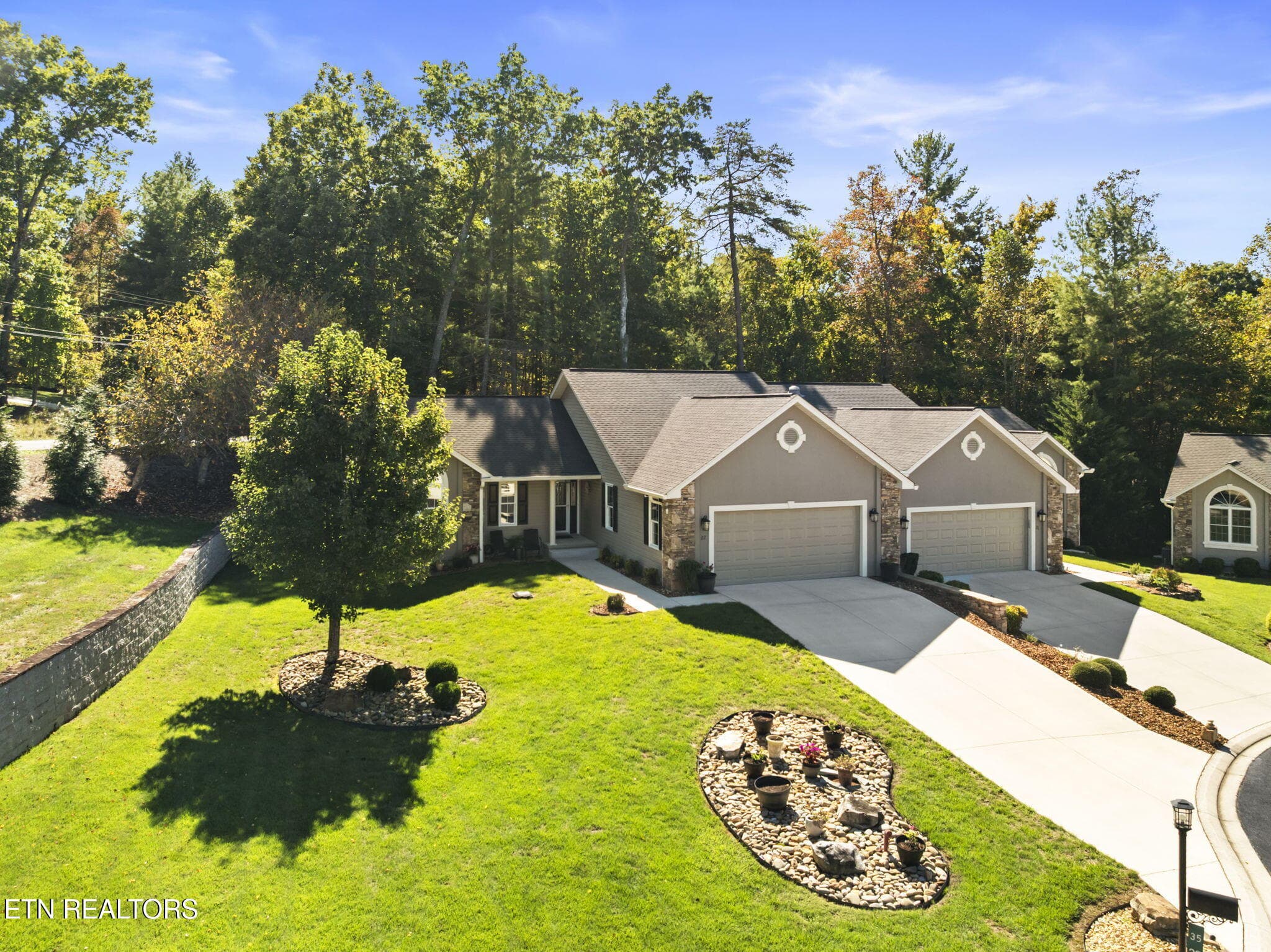 47-web-or-mls-DJI_20261005141338_0777_D - 35 Heatherhurst Circle 22, Fairfield Glade, TN 38558, Fairfield Glade