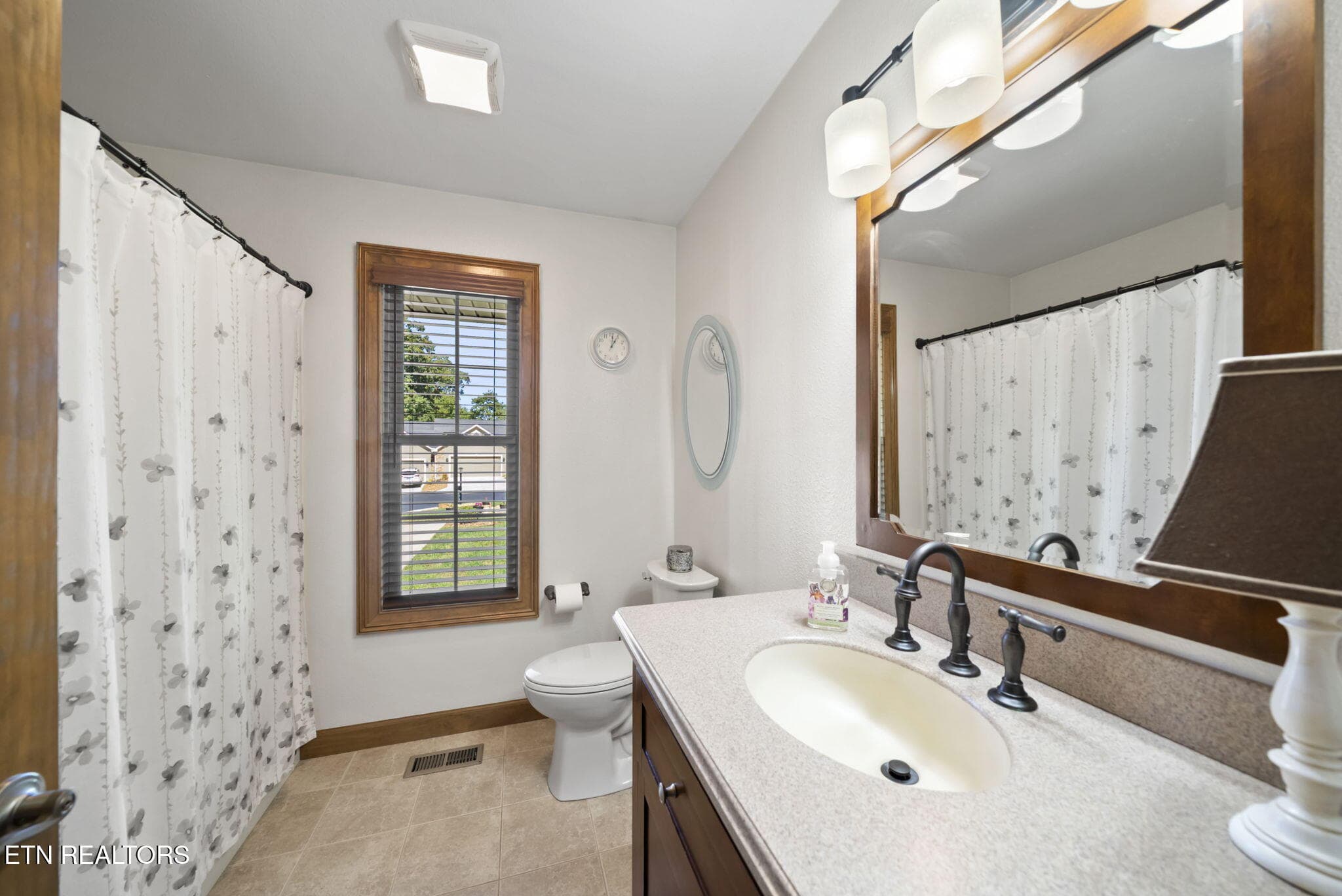 37-web-or-mls-DSC08327 - 35 Heatherhurst Circle 22, Fairfield Glade, TN 38558, Fairfield Glade