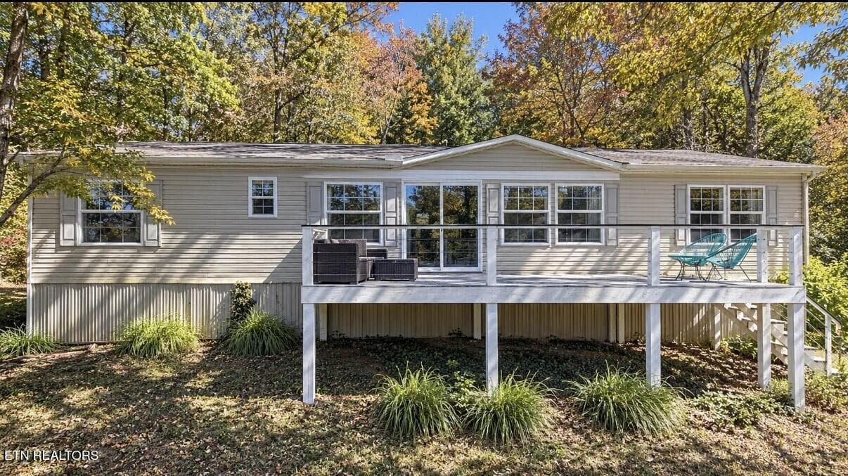 251 Last LZ Lane, Speedwell, TN 37870