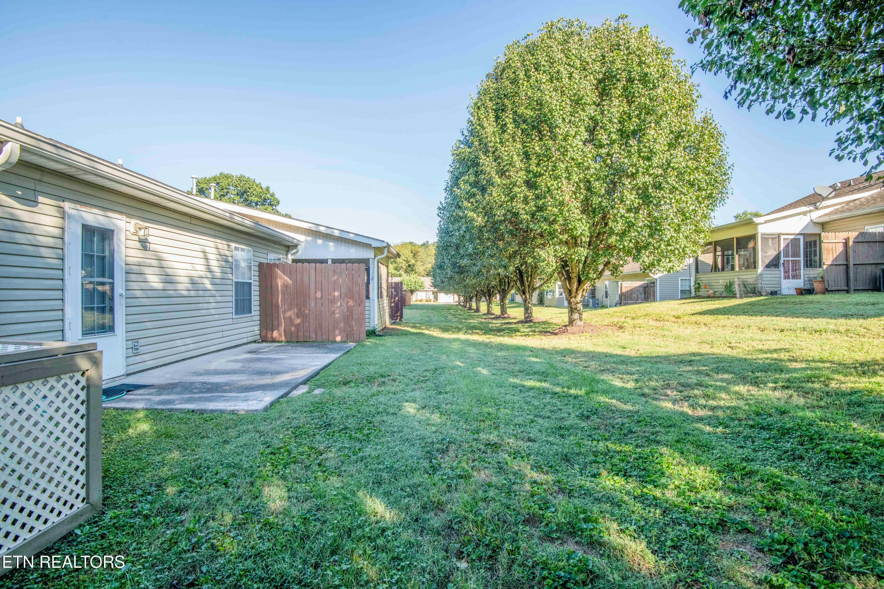 yard 4_1 - 4022 Darwin Way, Knoxville, TN 37918, Knoxville