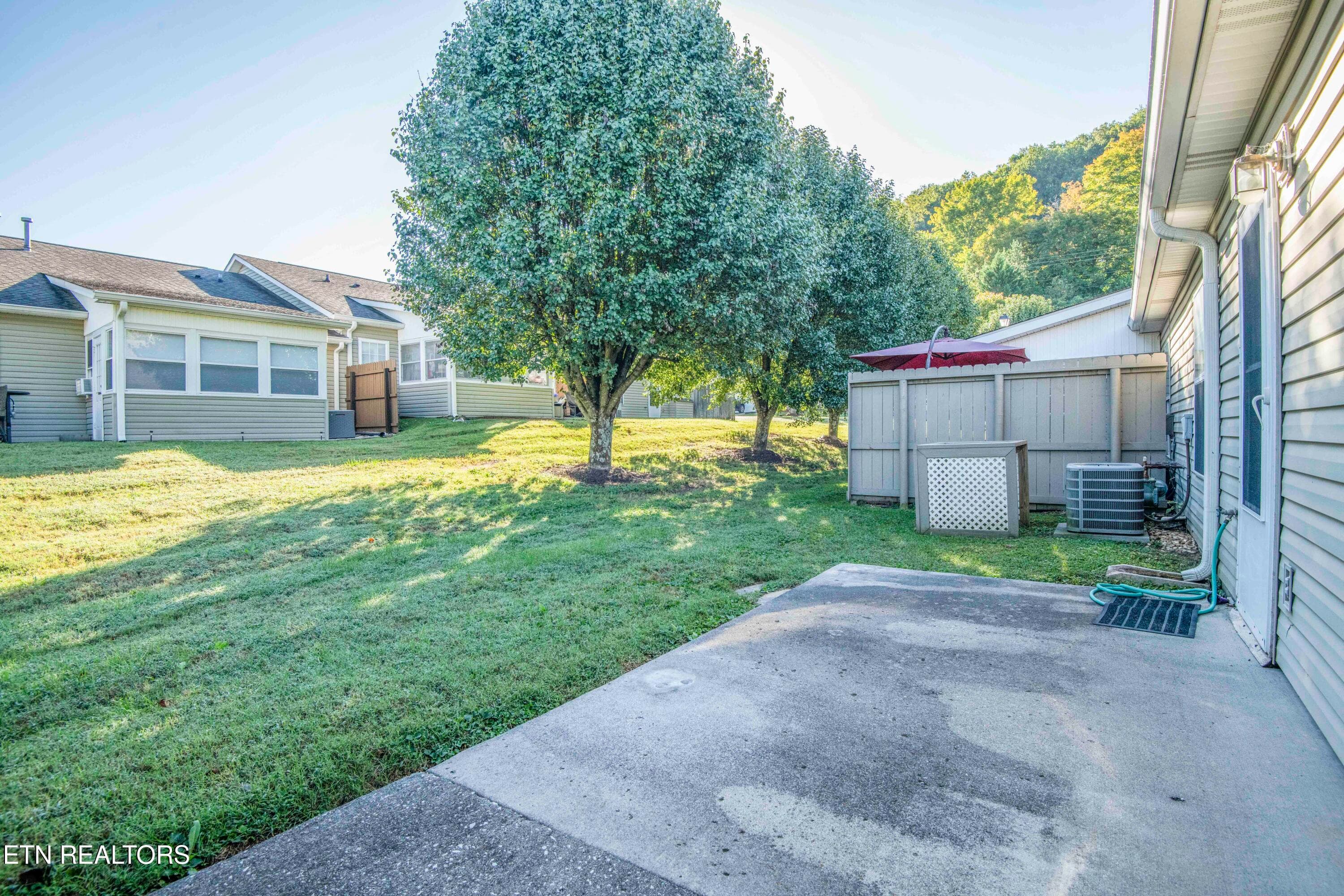 yard_1 - 4022 Darwin Way, Knoxville, TN 37918, Knoxville