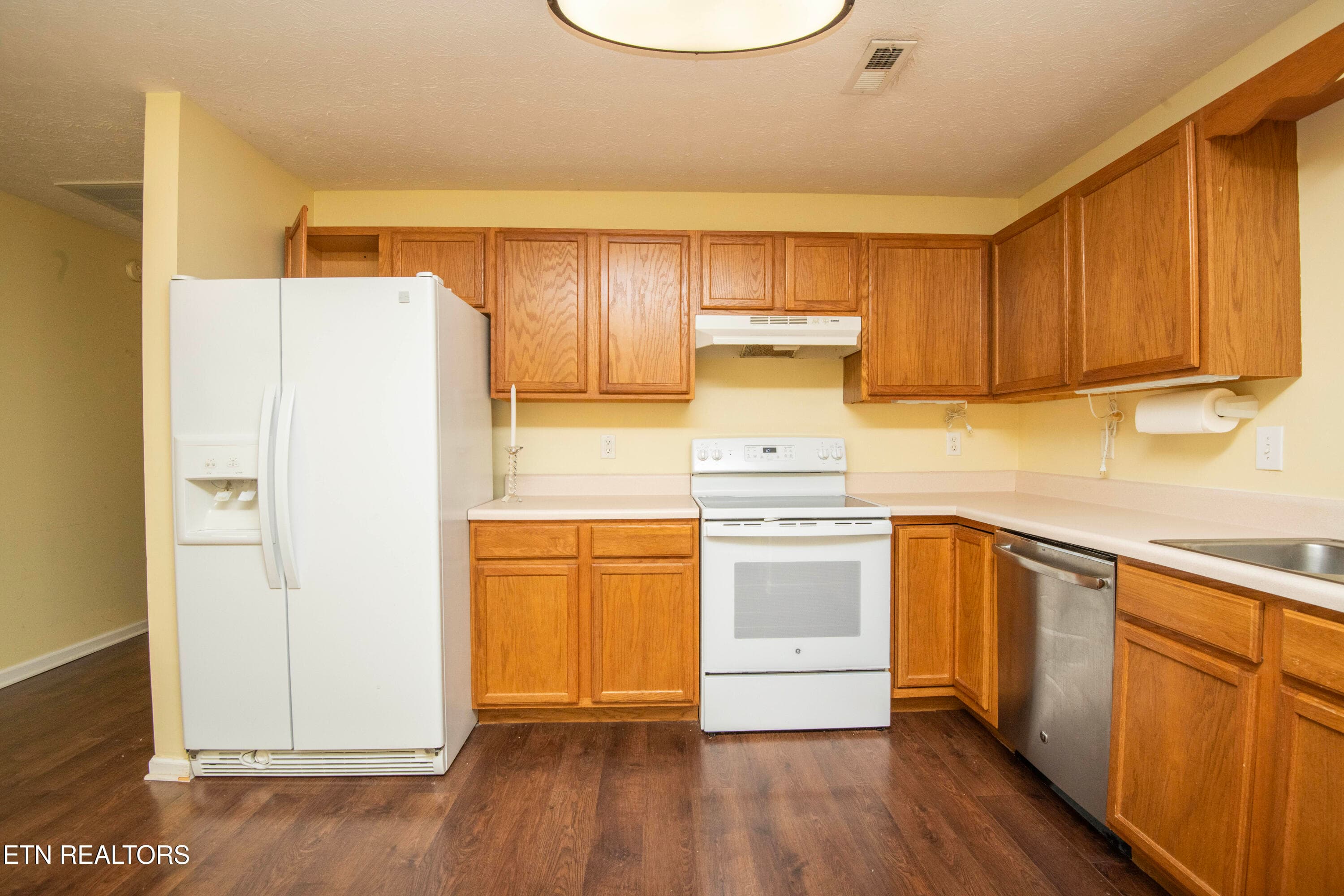 kitchen4 - 4022 Darwin Way, Knoxville, TN 37918, Knoxville