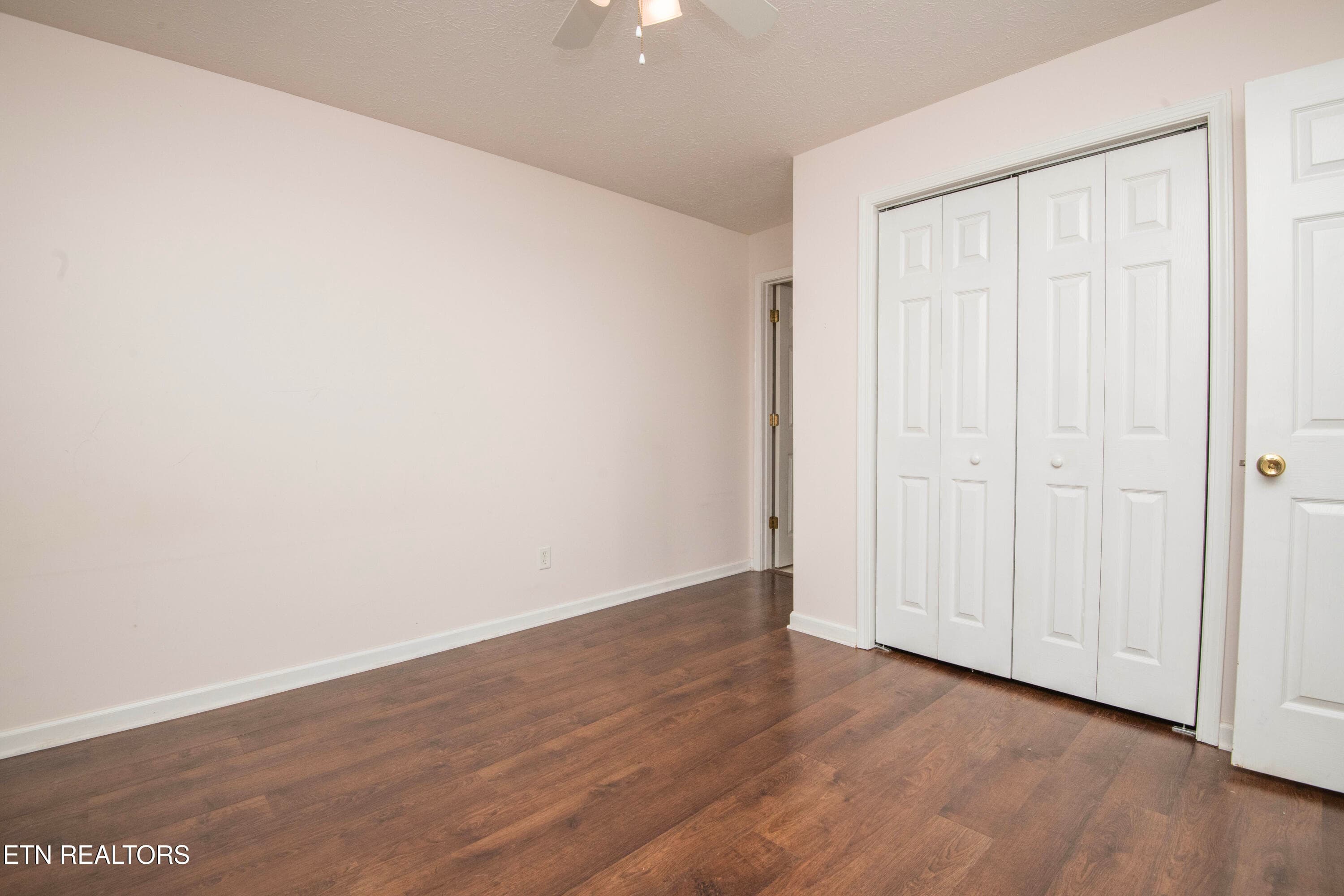 second bed 1 - 4022 Darwin Way, Knoxville, TN 37918, Knoxville