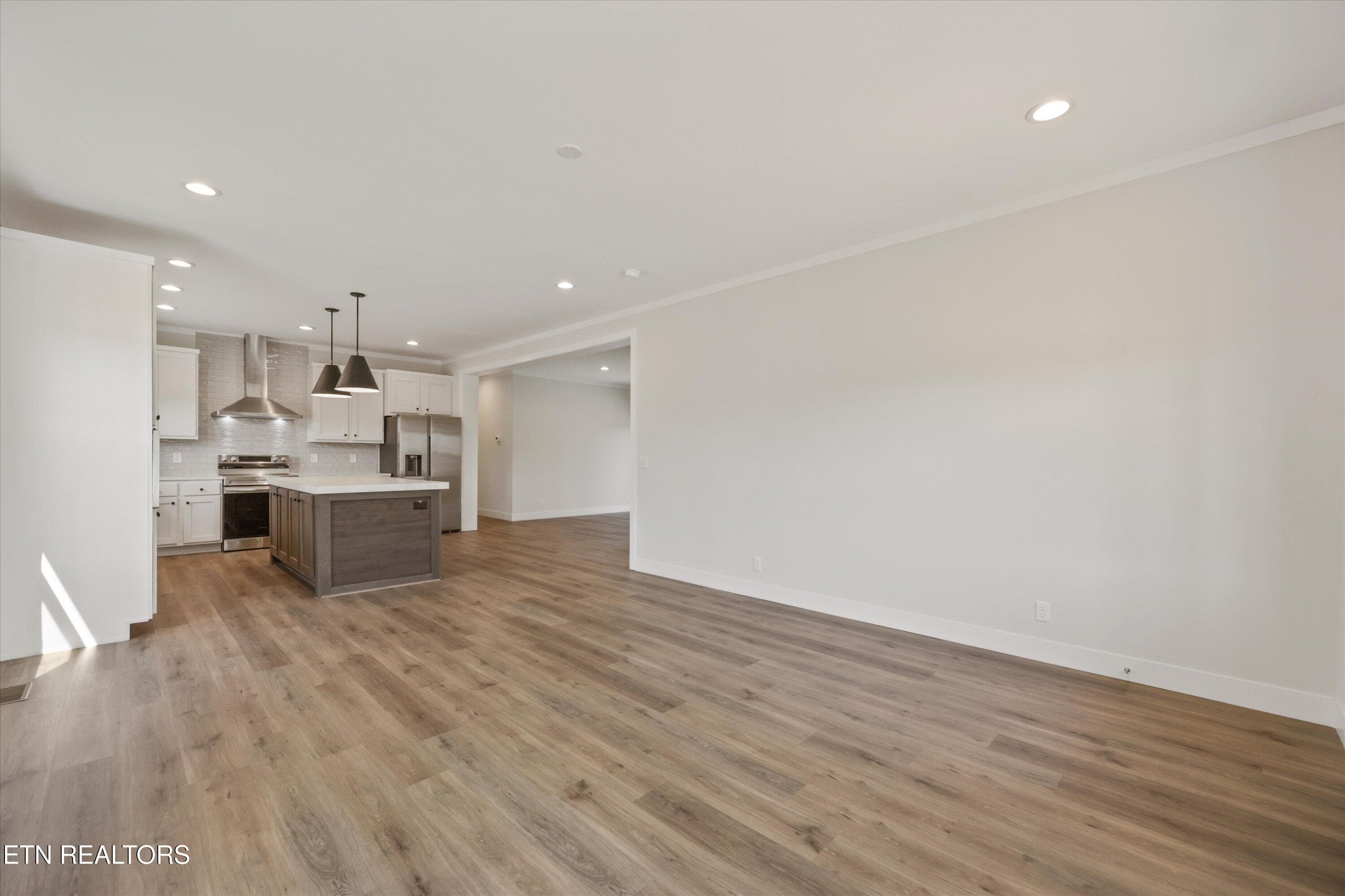 Living Room - 108 Federal Ferry Circle, Vonore, TN 37885, Vonore
