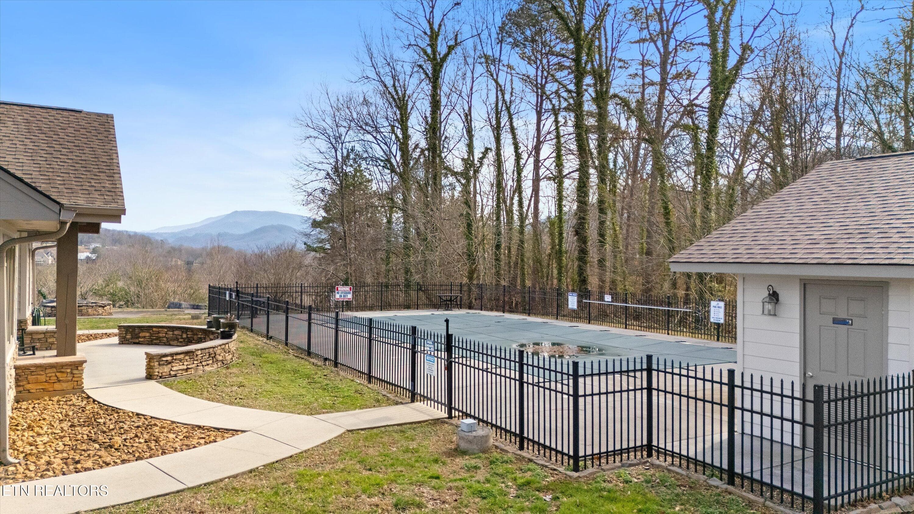 BC22 - 235 Bishops Cap Circle 102, Townsend, TN 37882, Townsend