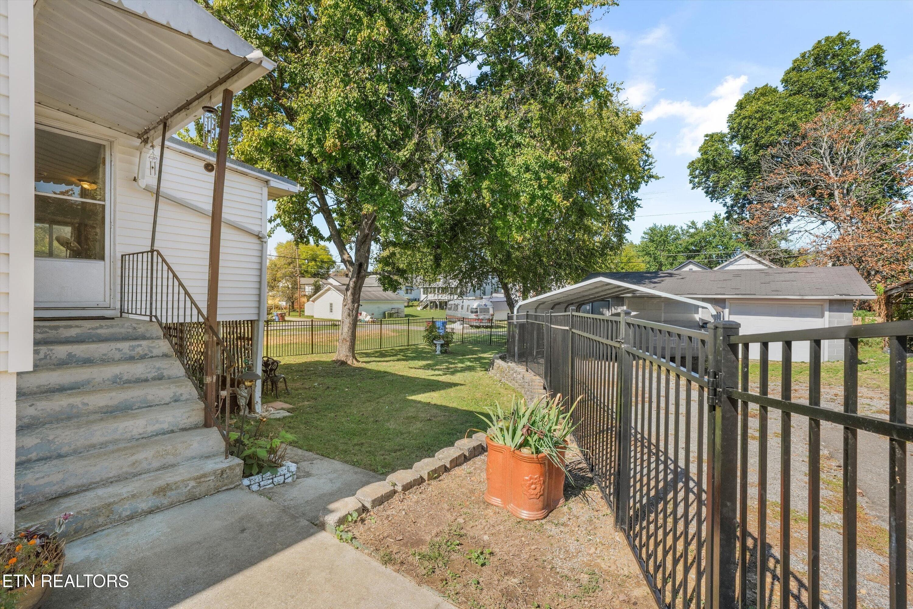 30-246 Glascock St34 - 246 Glascock St, Alcoa, TN 37701, Alcoa