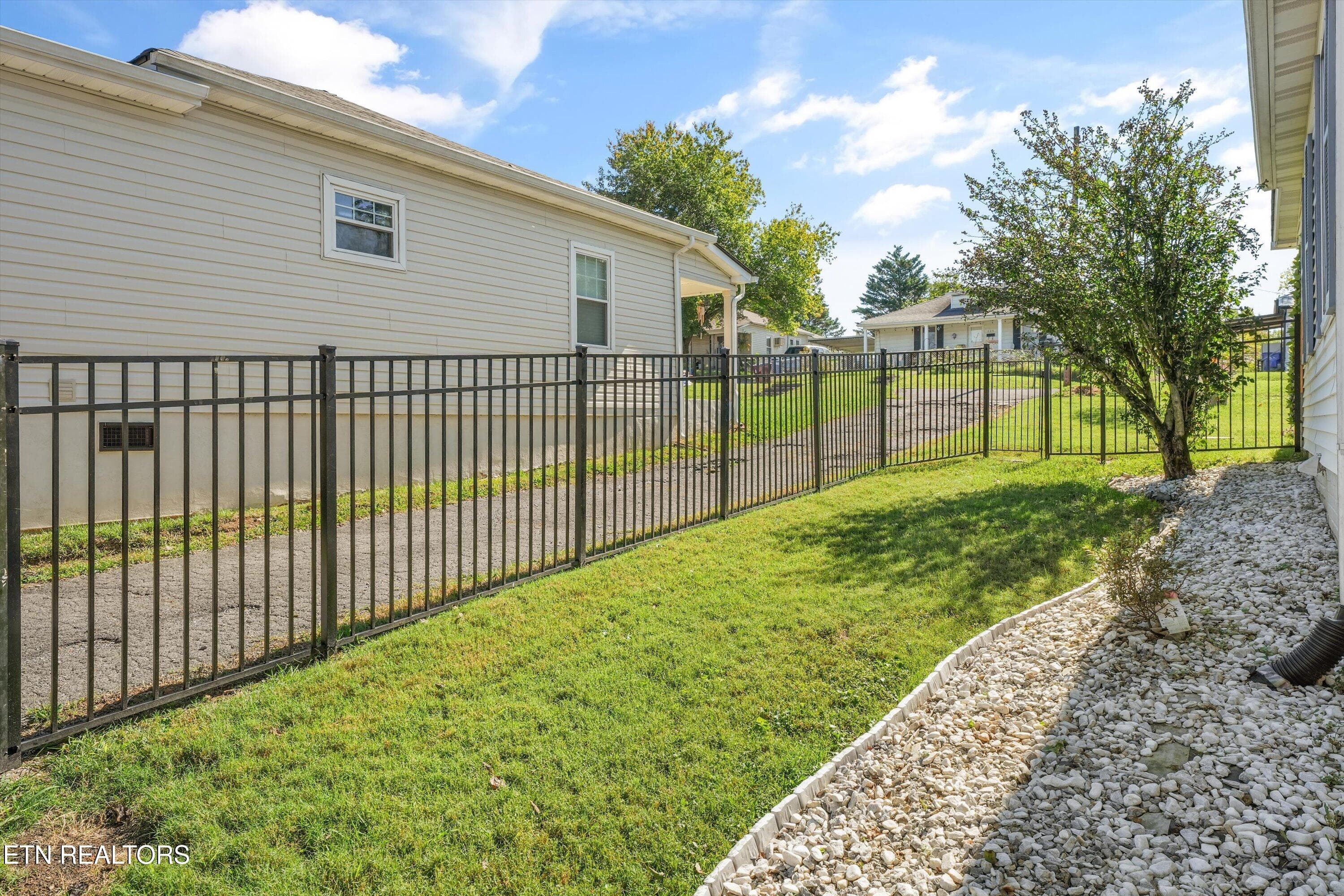 34-246 Glascock St38 - 246 Glascock St, Alcoa, TN 37701, Alcoa