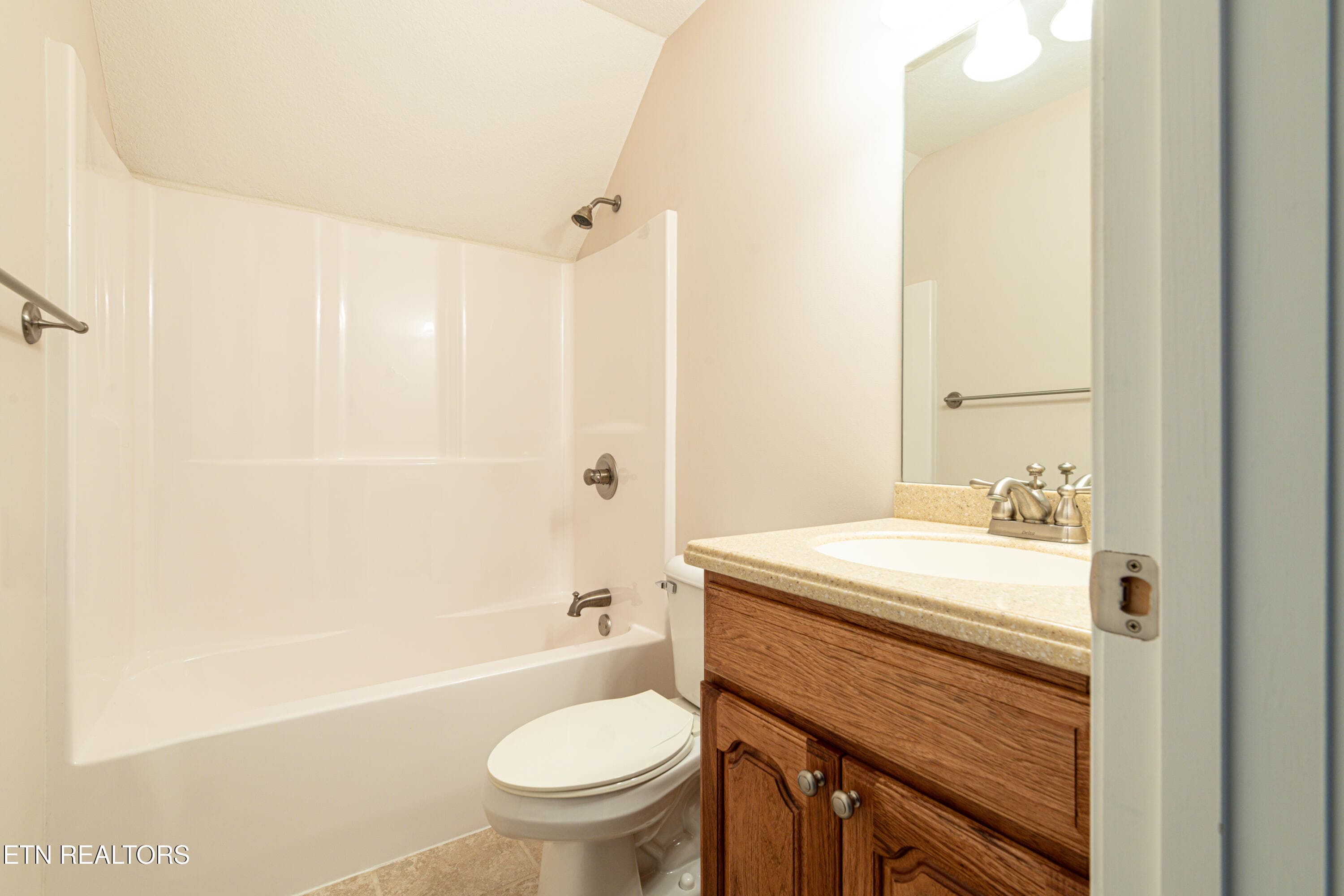 616 Kinsey Davis Dr-27 - 616 Kinsey Davis Drive, Walland, TN 37886, Walland