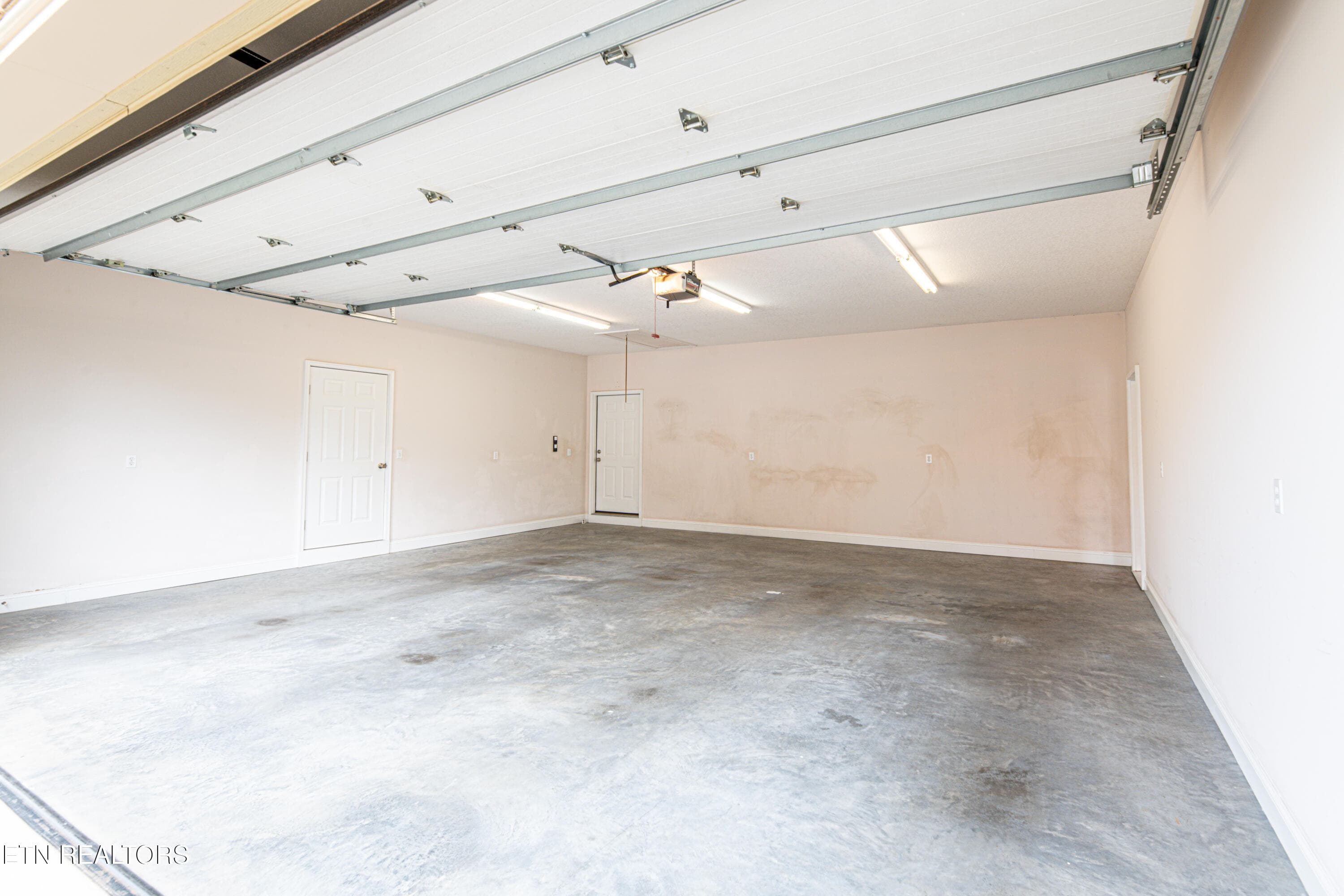 616 Kinsey Davis Dr-35 - 616 Kinsey Davis Drive, Walland, TN 37886, Walland