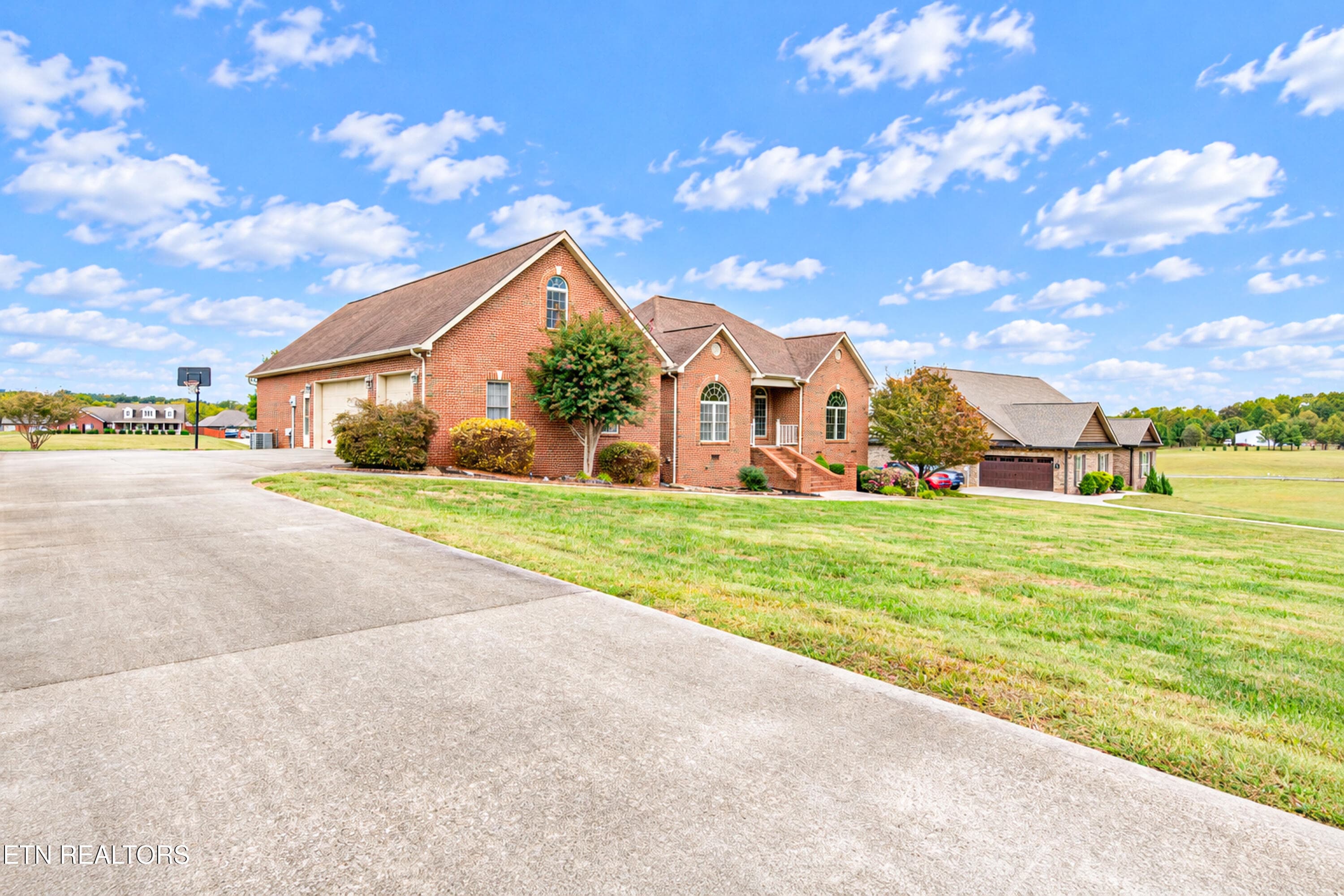616 Kinsey Davis Dr-3 - 616 Kinsey Davis Drive, Walland, TN 37886, Walland