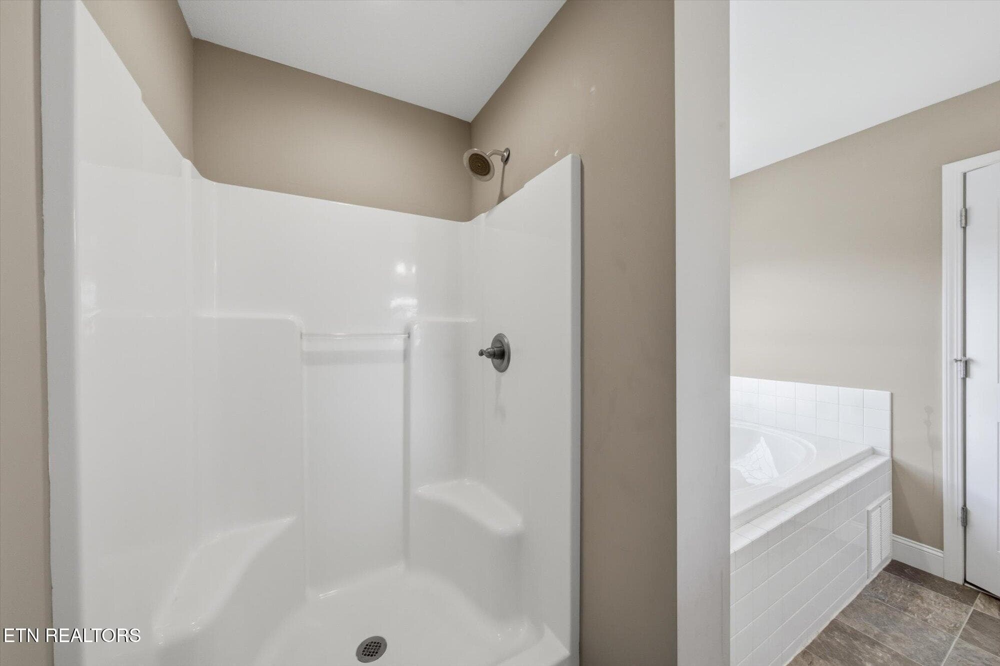 26 - 2421 Clinging Vine Lane, Knoxville, TN 37931, Knoxville