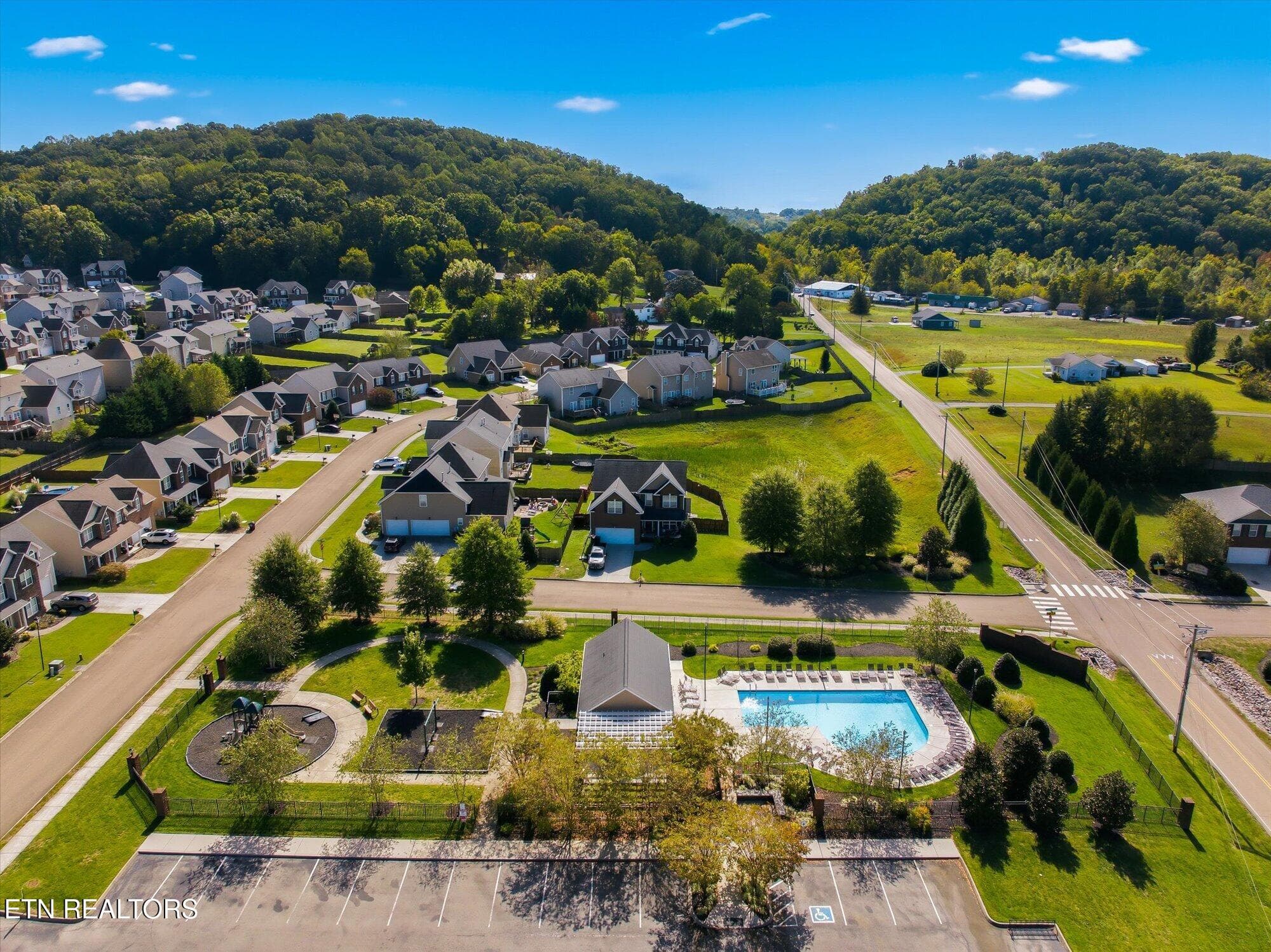 47 - 2421 Clinging Vine Lane, Knoxville, TN 37931, Knoxville