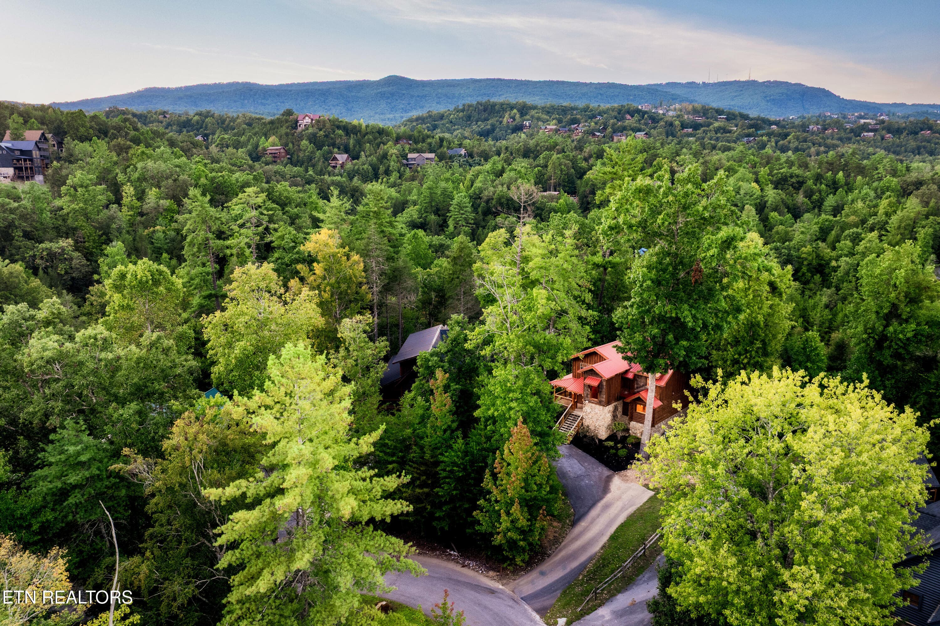 2615 Bear Crossing Way - 2615 Bear Crossing Way, Sevierville, TN 37862, Sevierville