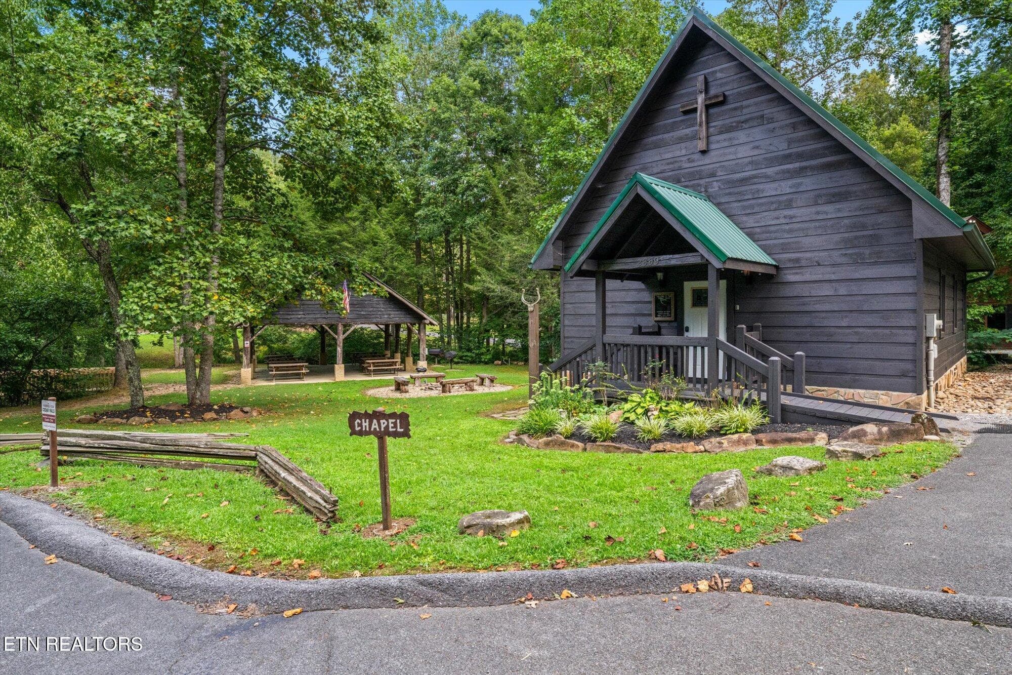 2615 Bear Crossing Way - 2615 Bear Crossing Way, Sevierville, TN 37862, Sevierville