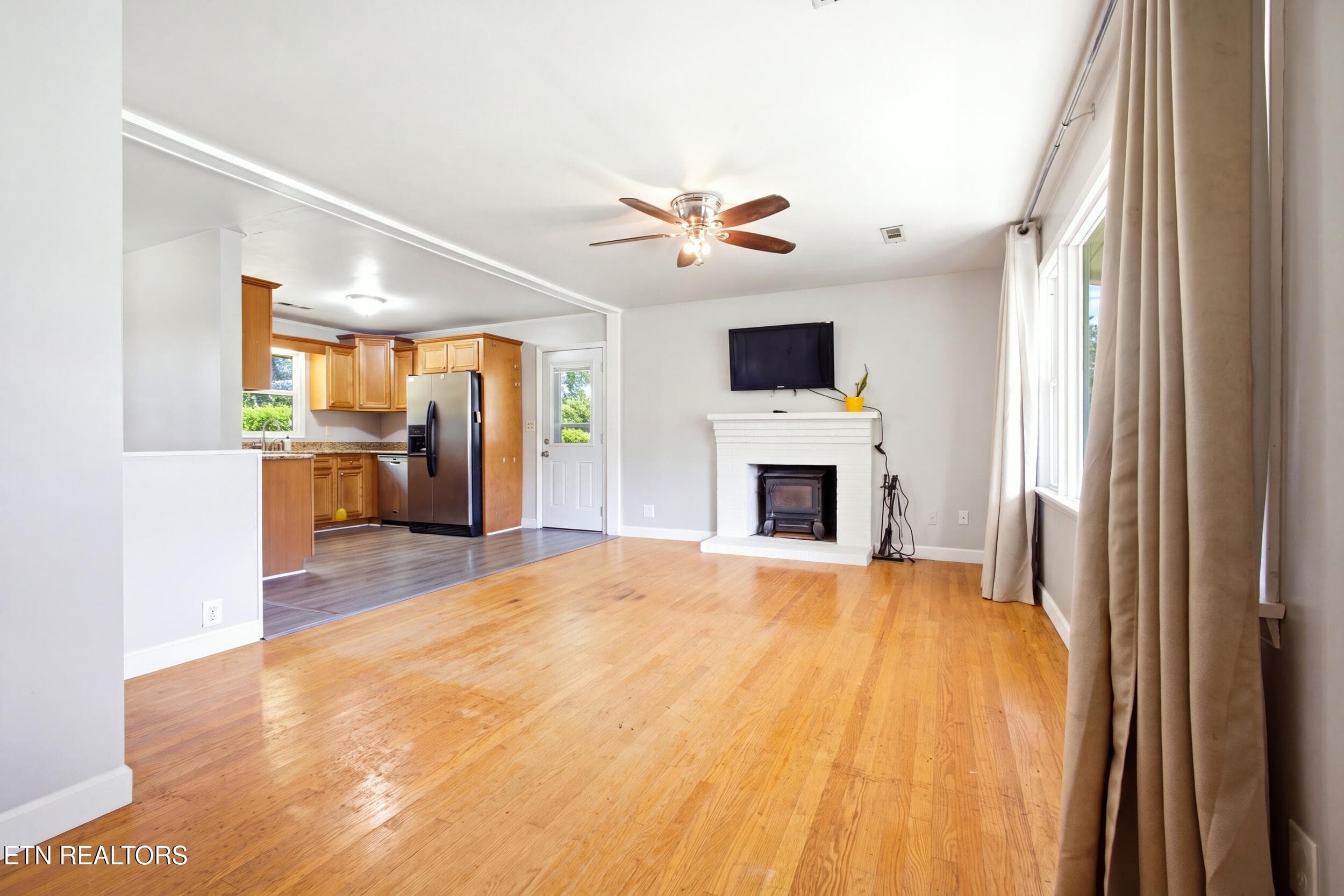 4417 Silverhill Drive, Knoxville - 4417 Silverhill Drive, Knoxville, TN 37921, Knoxville