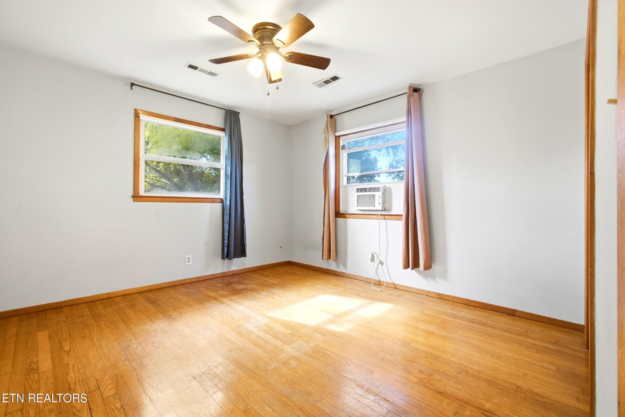 4417 Silverhill Drive, Knoxville - 4417 Silverhill Drive, Knoxville, TN 37921, Knoxville