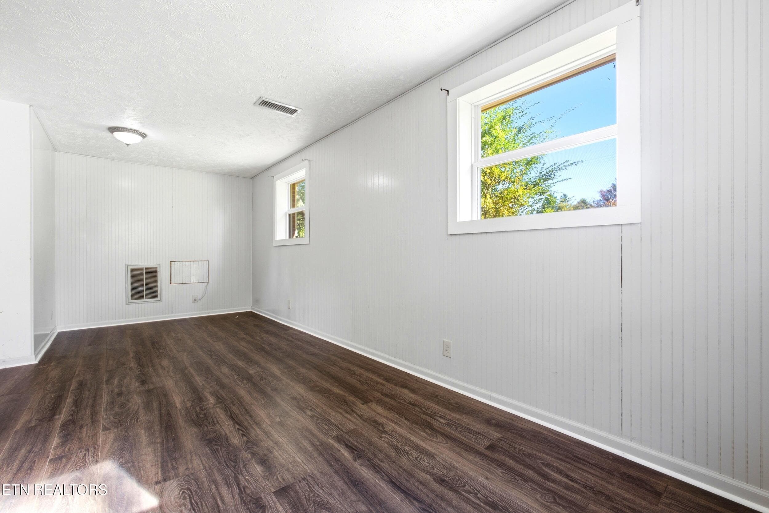 4417 Silverhill Drive, Knoxville - 4417 Silverhill Drive, Knoxville, TN 37921, Knoxville
