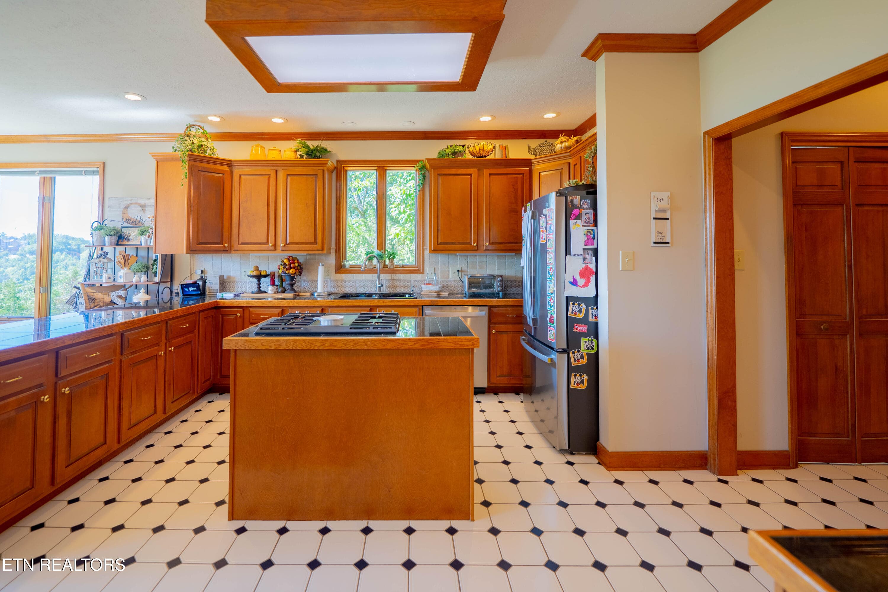 Kitchen - 310 Teague, Sevierville, TN 37862, Sevierville