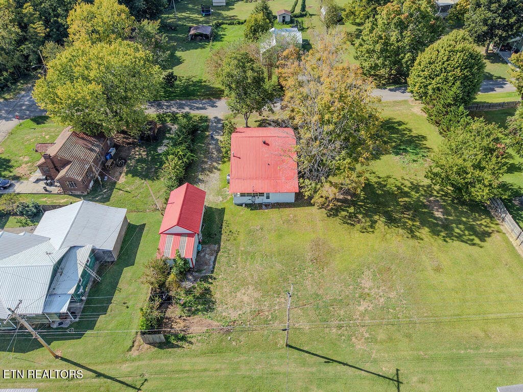 DJI_20261006153943_0072_D - 619 Indiana Ave, Etowah, TN 37331, Etowah